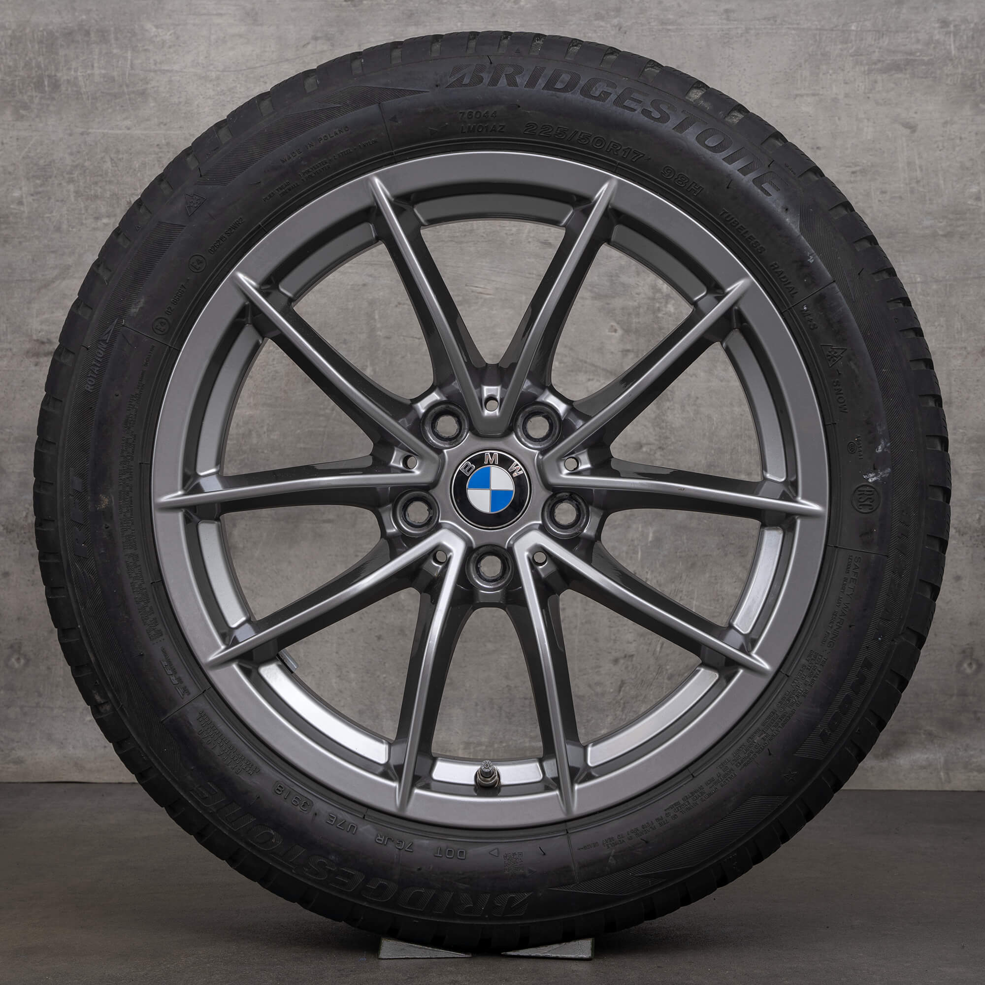 BMW Z4 G29 kış jantları 17 inç jantlar stil 768 lastikleri 6886152 6886153