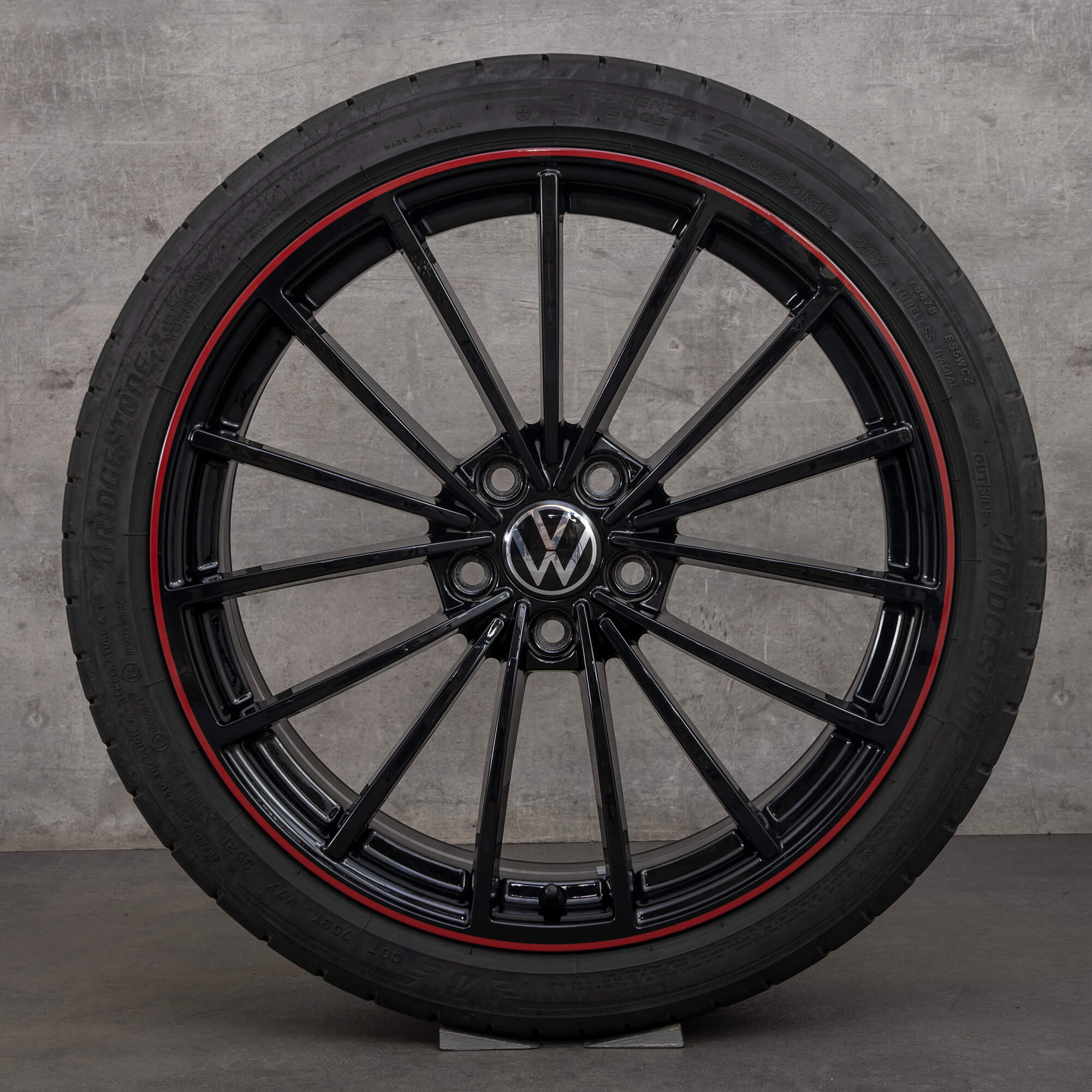 VW Golf 8 VIII summer wheels 19 inch tires rims Scottsdale 5H0601025AH