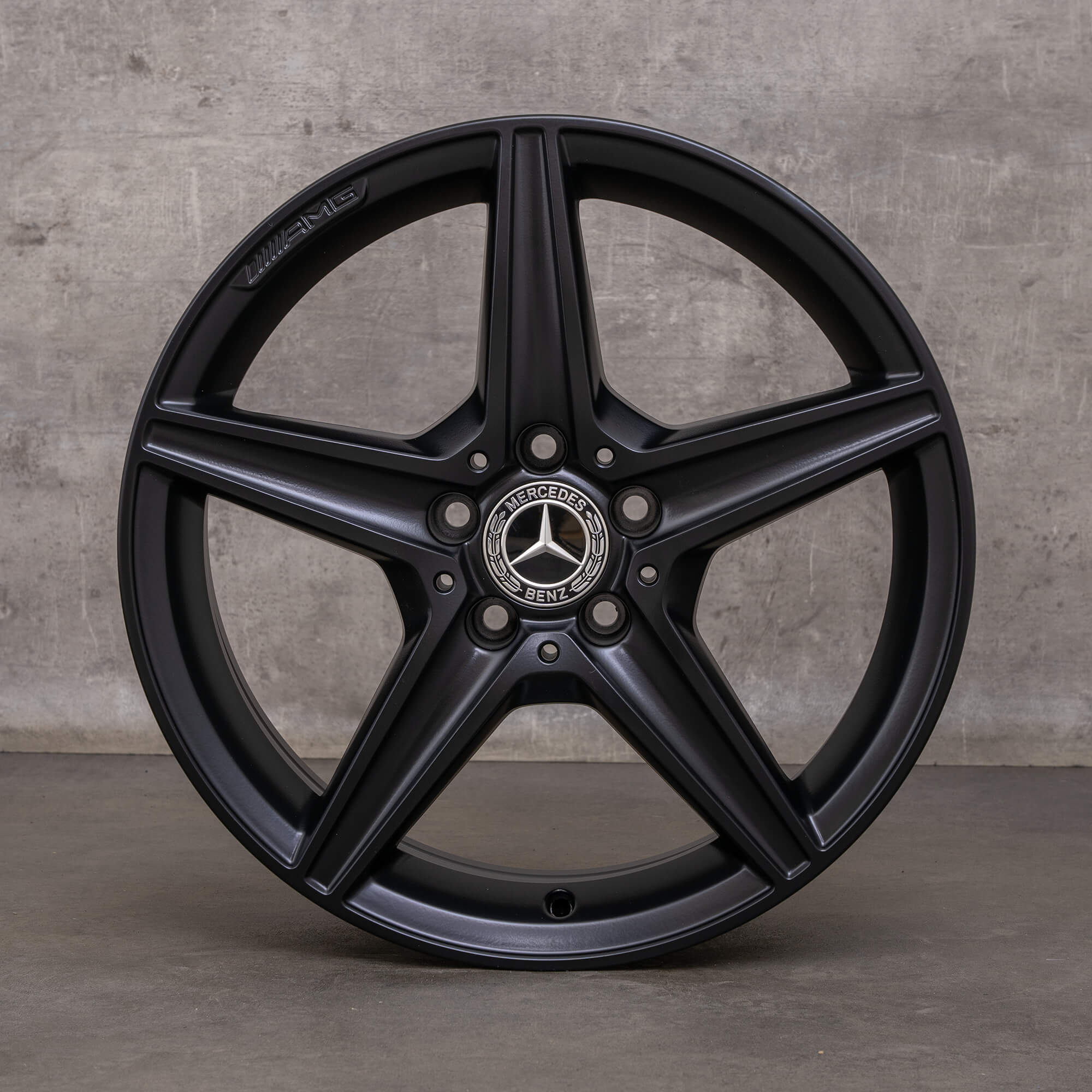 Jantes Mercedes Benz Classe C AMG de 18 polegadas W205 S205 C205 A205 A2054011100 preto mate