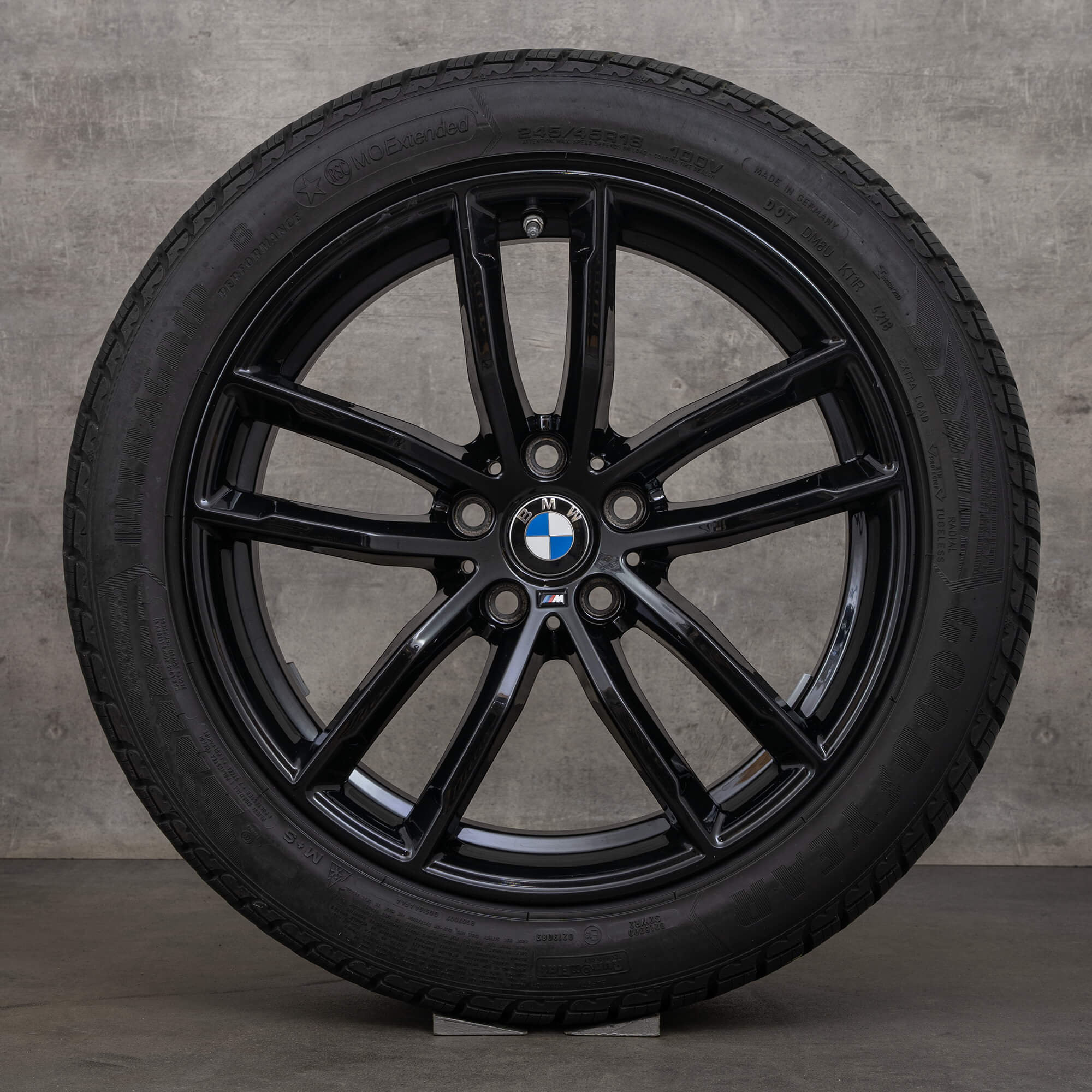 BMW 5 Series G30 G31 summer wheels tires 18 inch rims styling 662 M 8093915