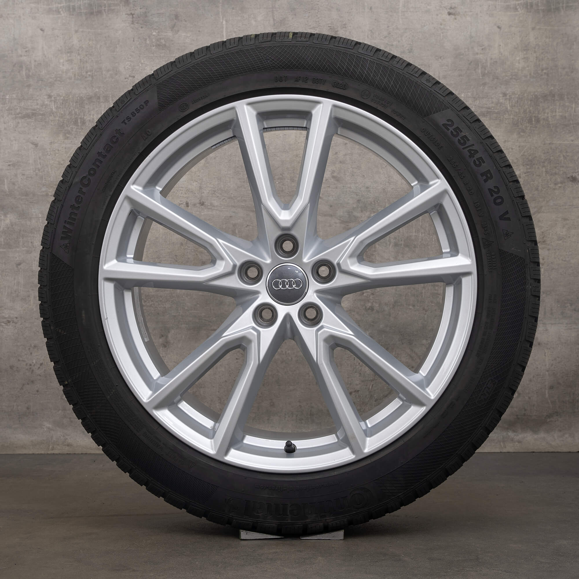 Jante originale Audi Q5 SQ5 FY 20 inch Anvelope de iarnă Vox 80A071490C roți argintiu