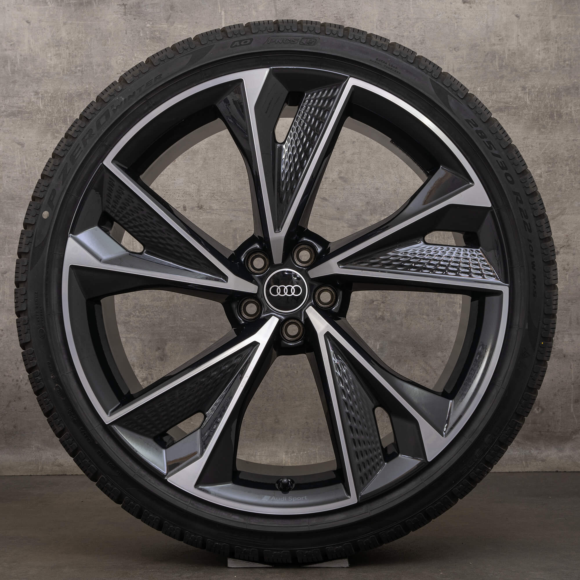 Original Audi RS6 RS7 4K C8 22 inch winter tires rims 4K0601025BC black