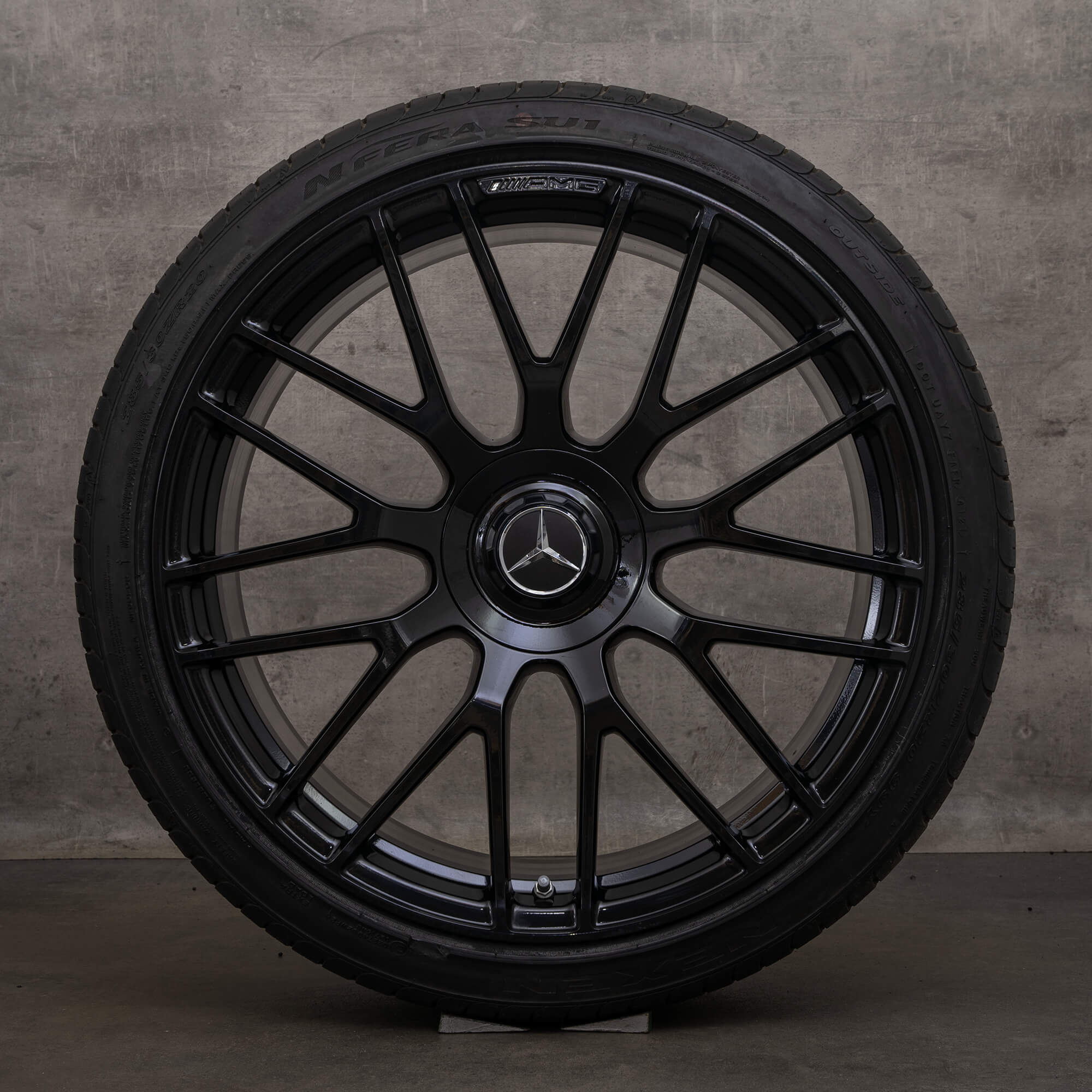 Cerchi originali Mercedes Benz Classe C AMG 19 pollici C63 & S C205 A205 cerchi invernali A2054015900 nero lucido