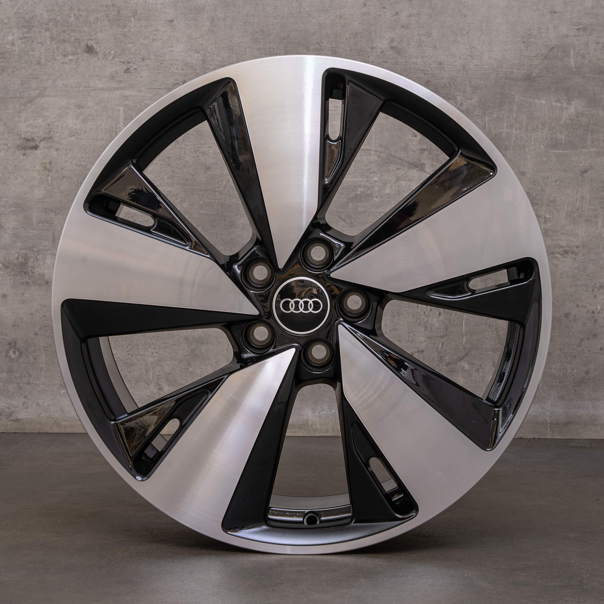 OEM Audi A5 S5 rims 19 inch B10 8B3601025F black glossy turned NEW