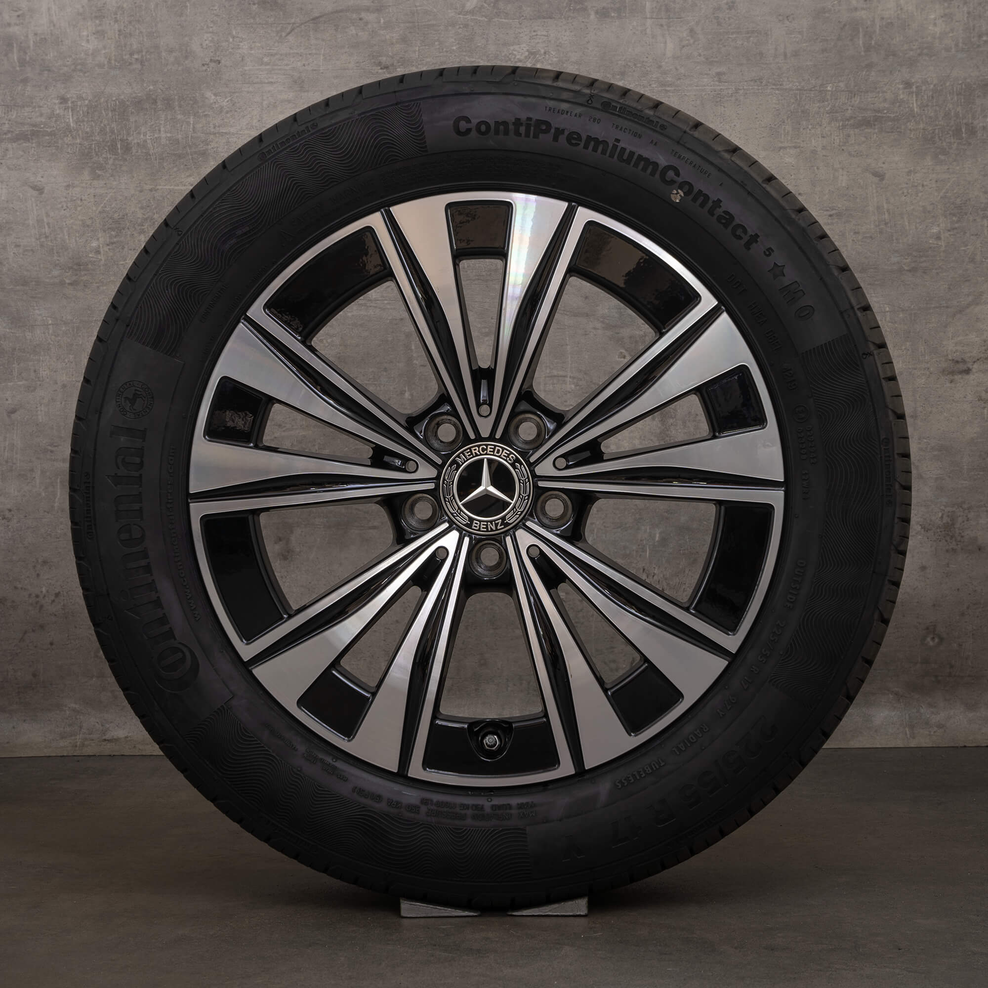 Originele Mercedes Benz C-Klasse velgen 17 inch Alle Tarrain X206 zomerwielen A2064013900 zwart hoogglans