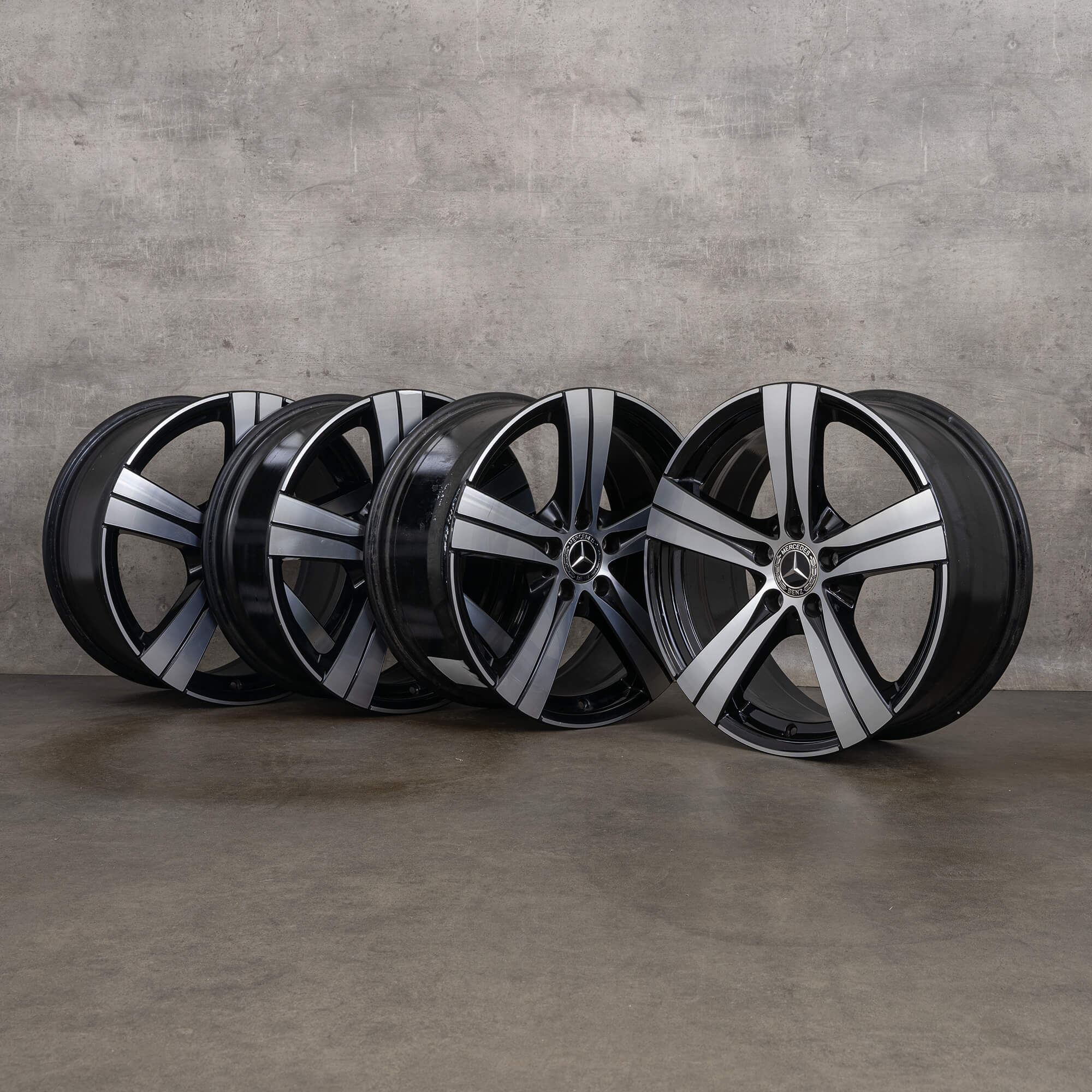 Originele Mercedes Benz C-Klasse velgen 18 inch W206 S206 A2064014700 A2064014800 zwart hoogglans