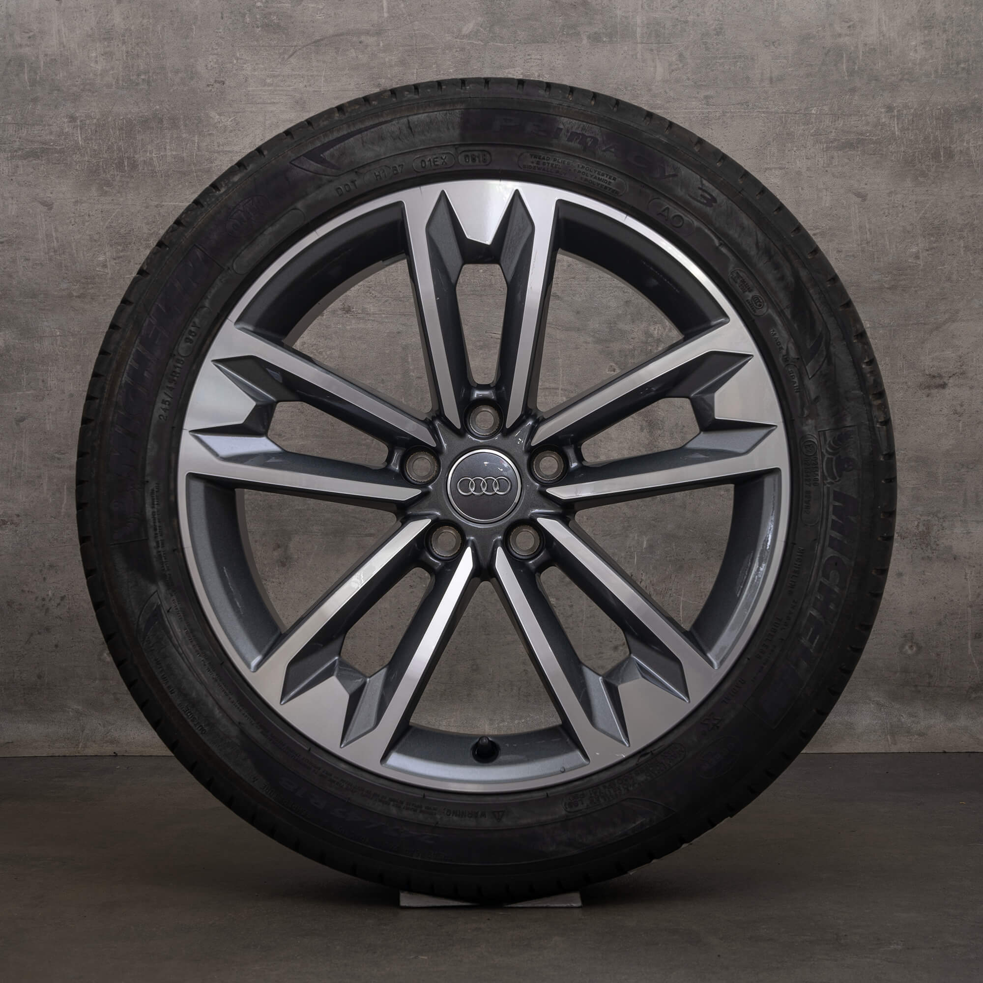 OEM Audi A4 rims 18 inch 8W B9 Allroad summer tires 8W9601025C titanium high-gloss wheels