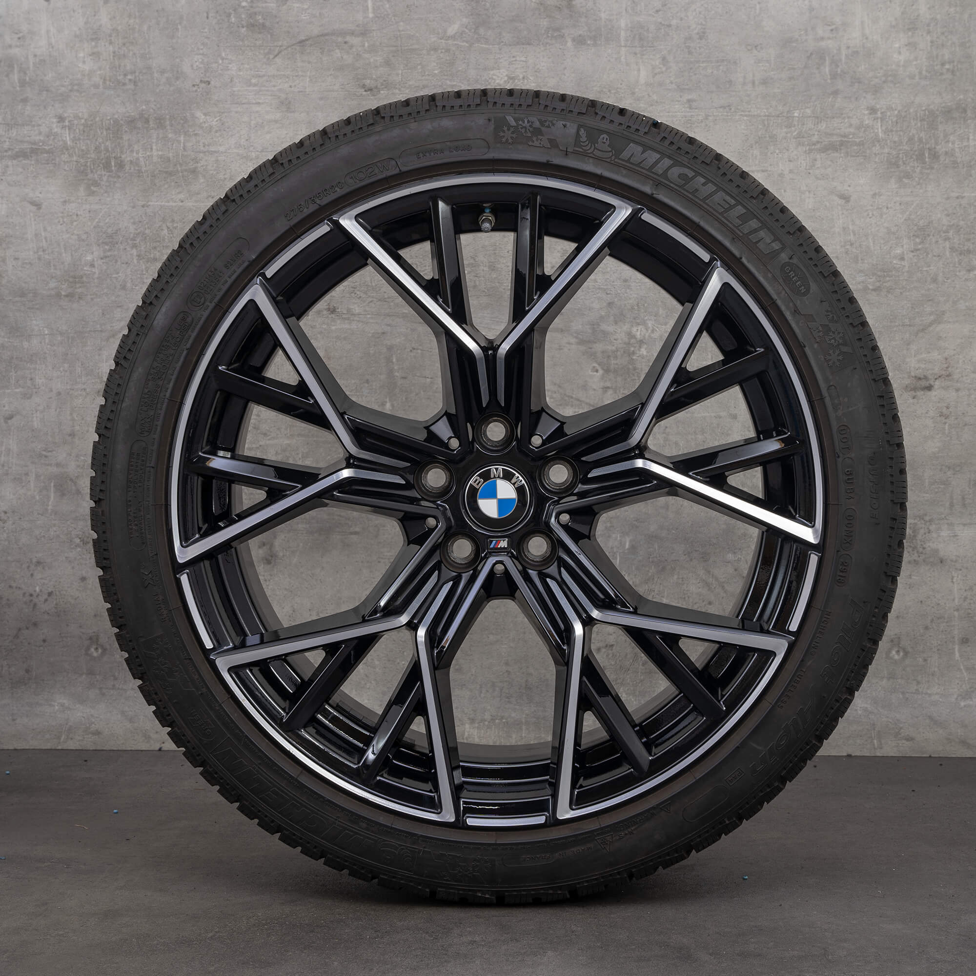 BMW 20 palcové ráfky M5 F90 M8 F91 F92 F93 styl M881 zimní pneumatiky kola