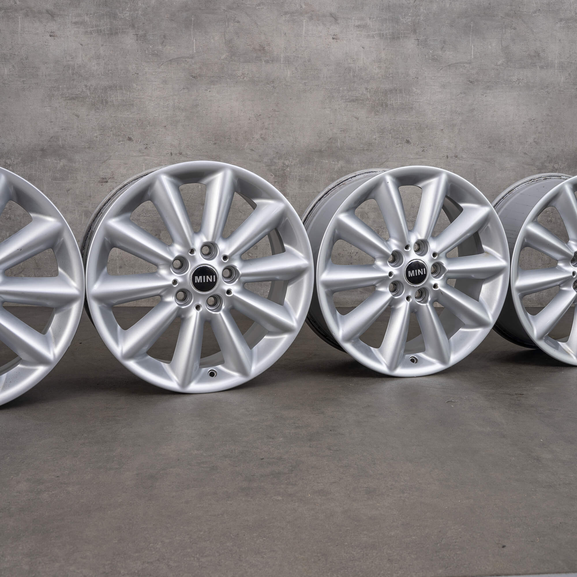 MINI 17 inch velgen Clubman alloy zilver 6856045 spaak 518