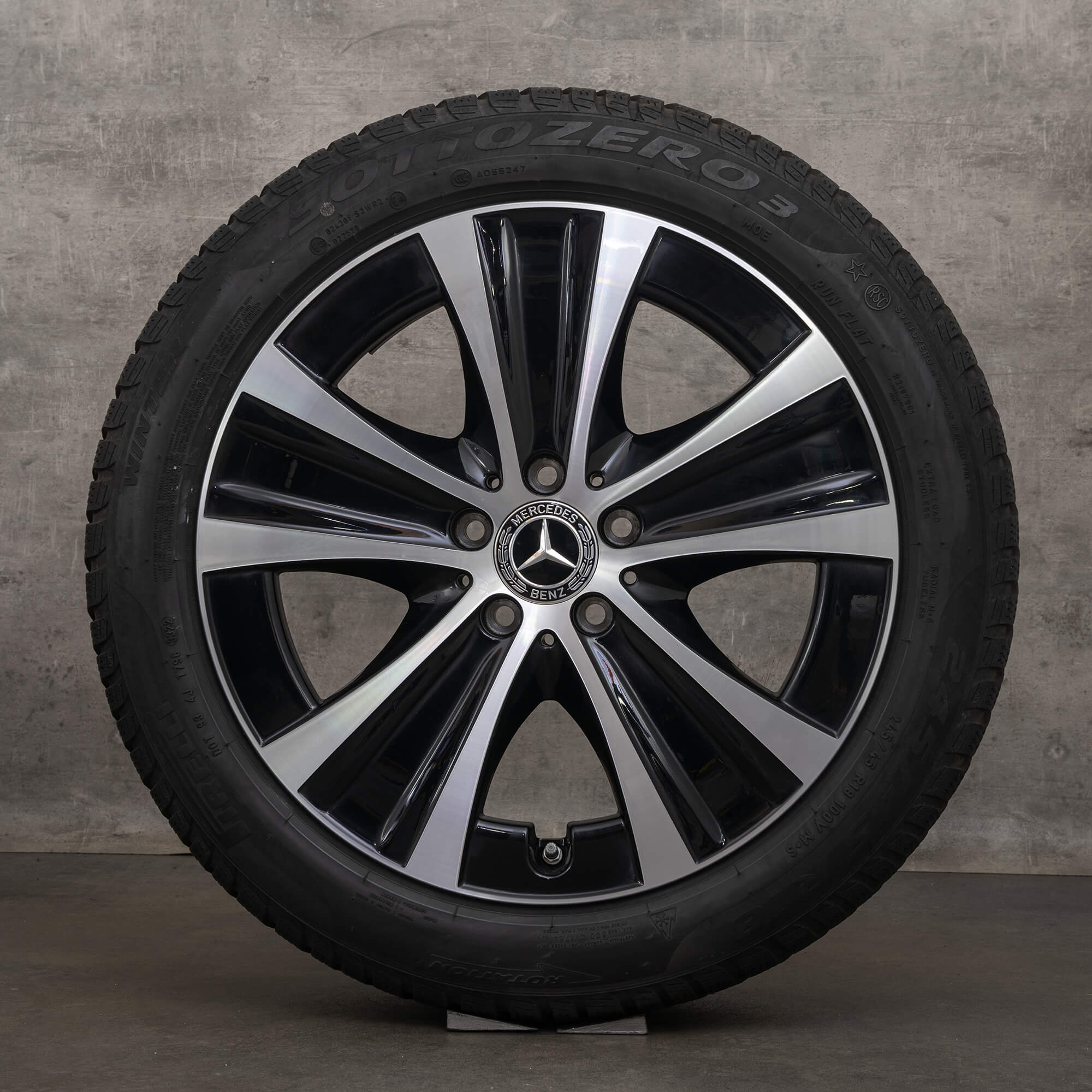 Jante de iarnă Mercedes Benz Clasa E originale 18 inch W213 S213 C238 A238 jante A2134013700 negru lucios