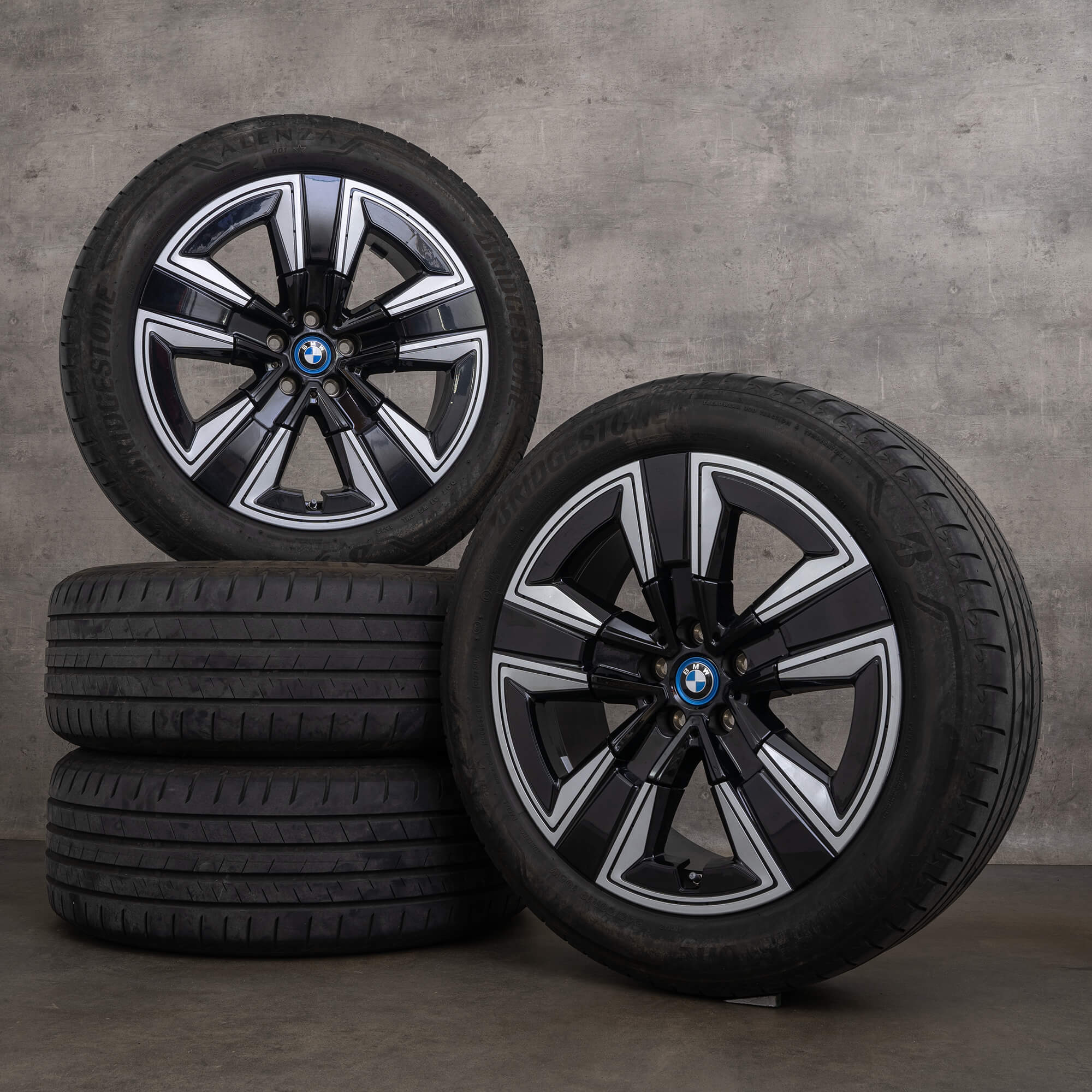 Originele BMW iX3 velgen 19 inch G08 zomerwielen 6895627 842 gitzwarte zomerbanden