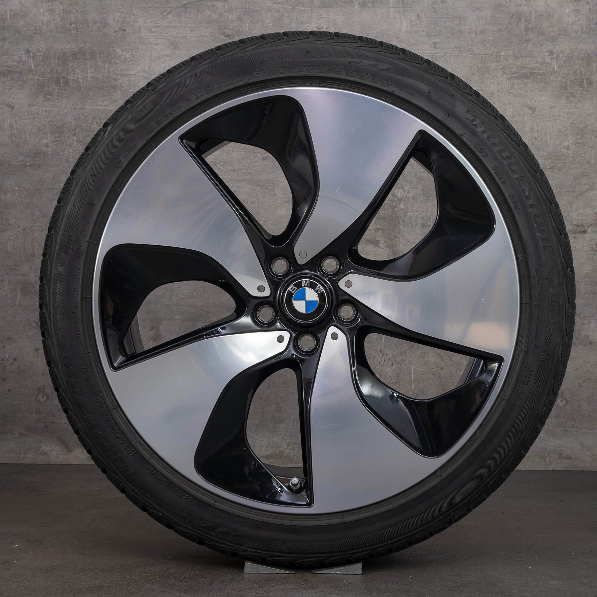 BMW i8 I12 I15 winterbanden wintervelgen styling 444 20 inch velgen 7 mm