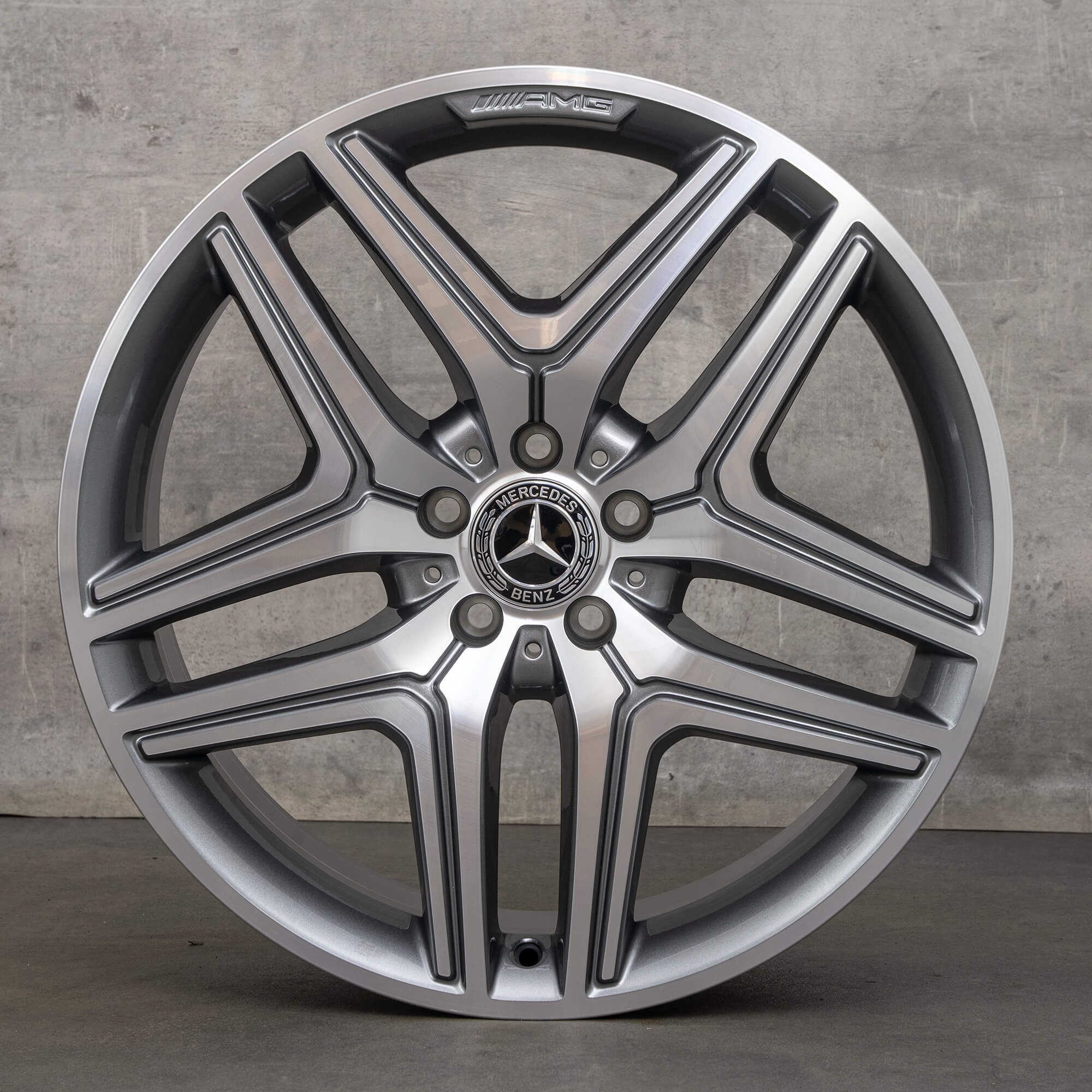 Mercedes GLA GLB 35 45 AMG X247 H247 20 inch alloy rims A2474012000 NEW