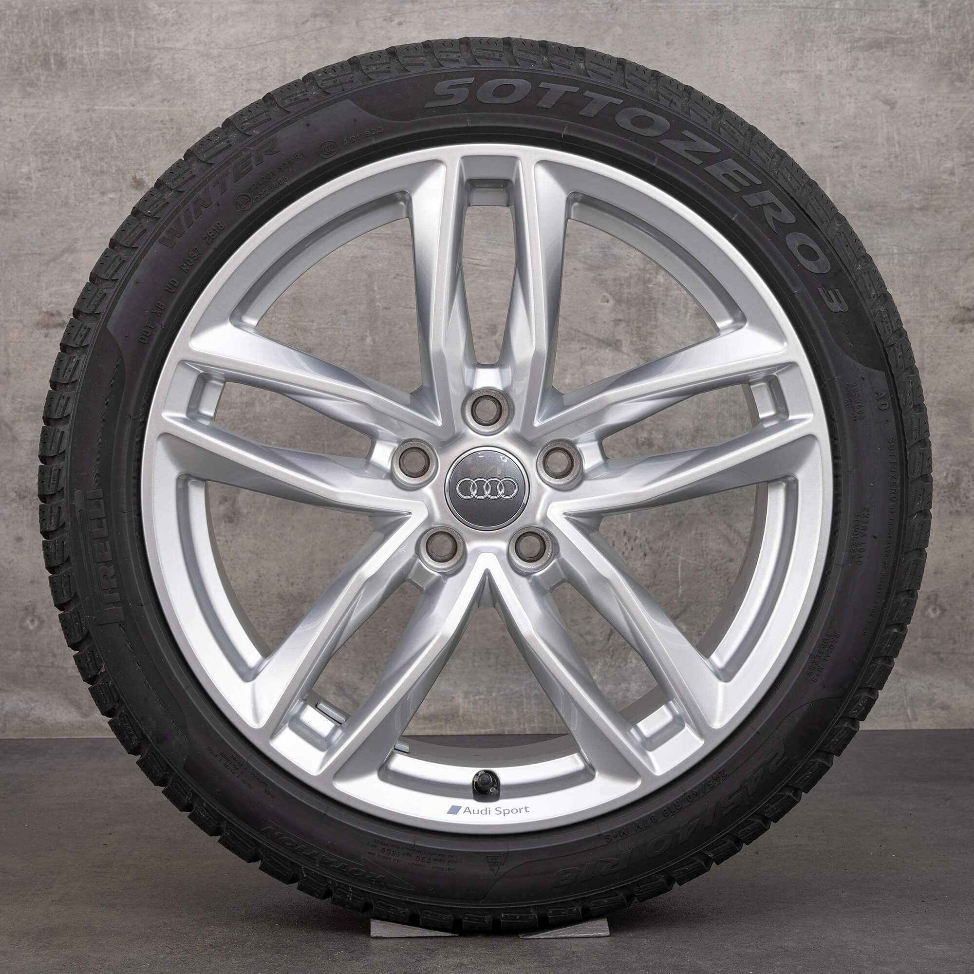 Jante Audi 18 inch A4 S4 B9 8W jante aluminiu anvelope iarna roti 8W0601025EB