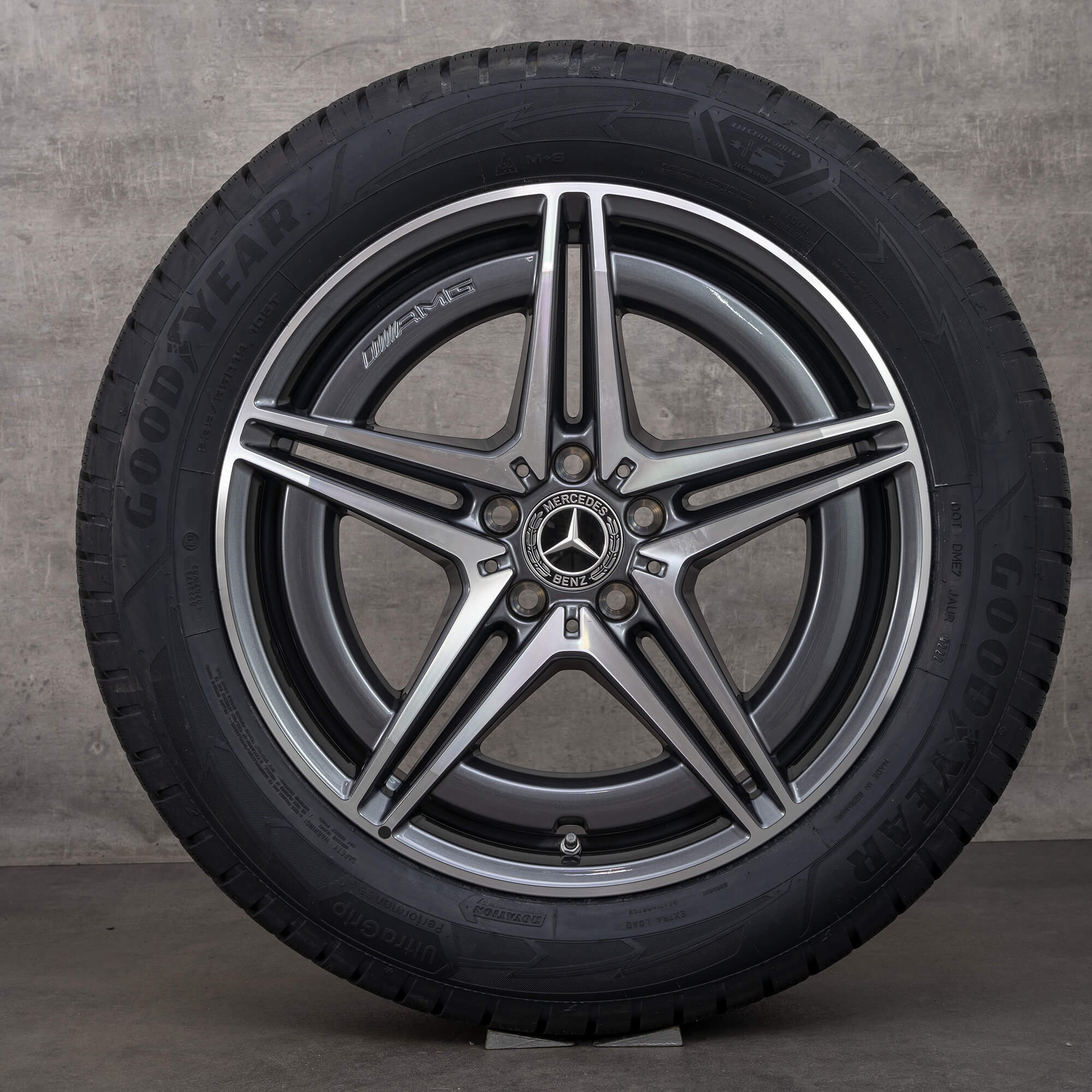 Jante AMG 19 inch Mercedes EQC N293 roți OEM de iarnă A2934011400 A2934010700