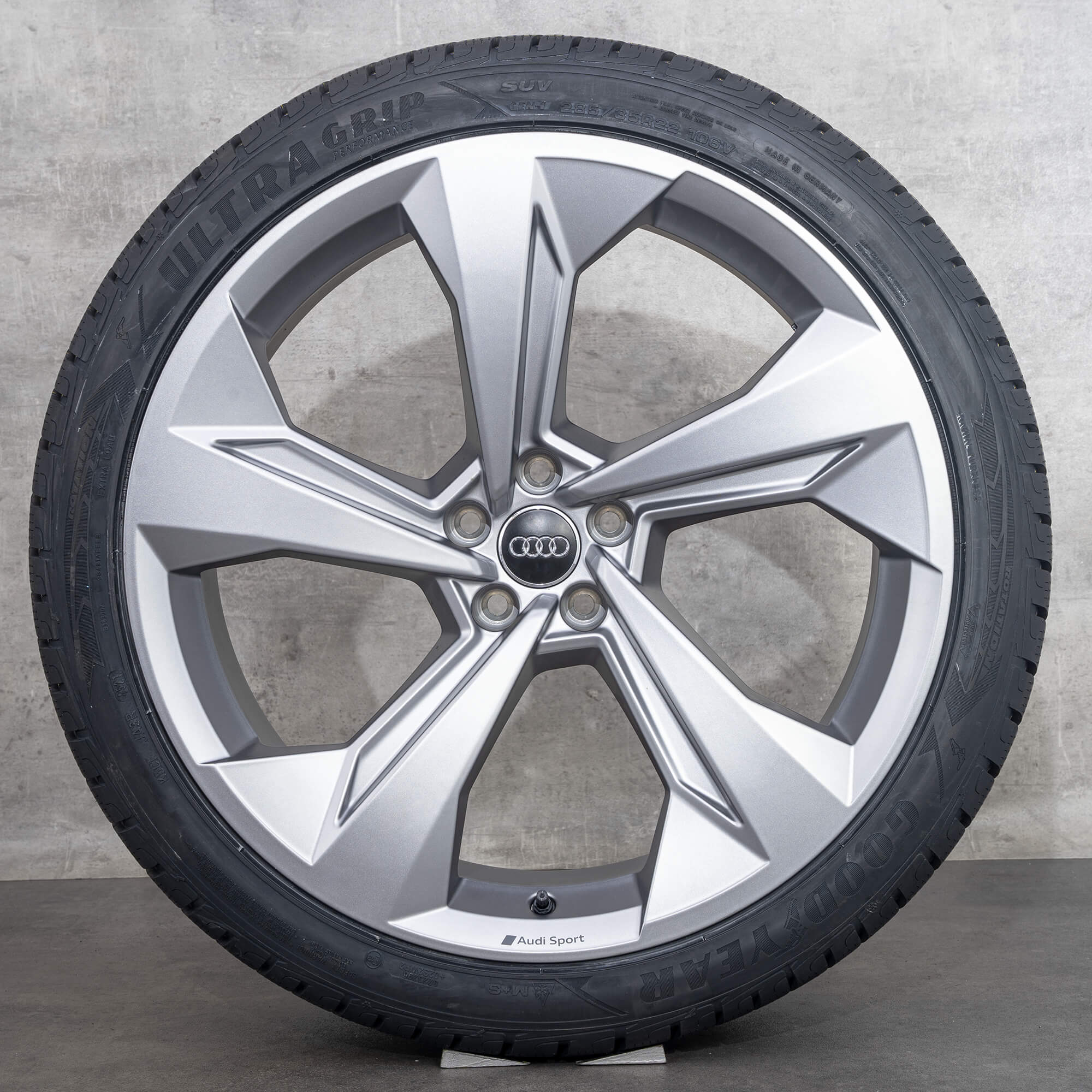 Audi 22 inch rims Q7 SQ7 4M Edge winter wheels tires 4M0601025CD