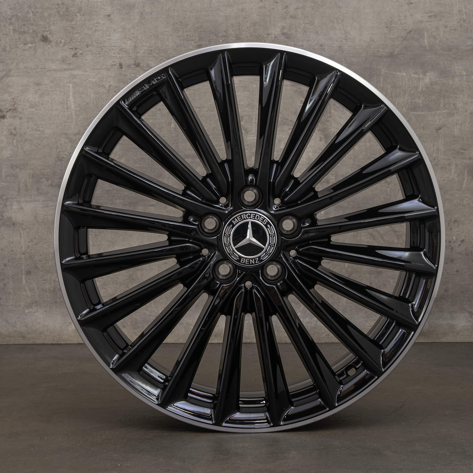 Original AMG Mercedes Benz A B Klasse CLA Felgen 19 Zoll W177 W247 C118 X118 A1774014200 schwarz Rand glanzgedreht