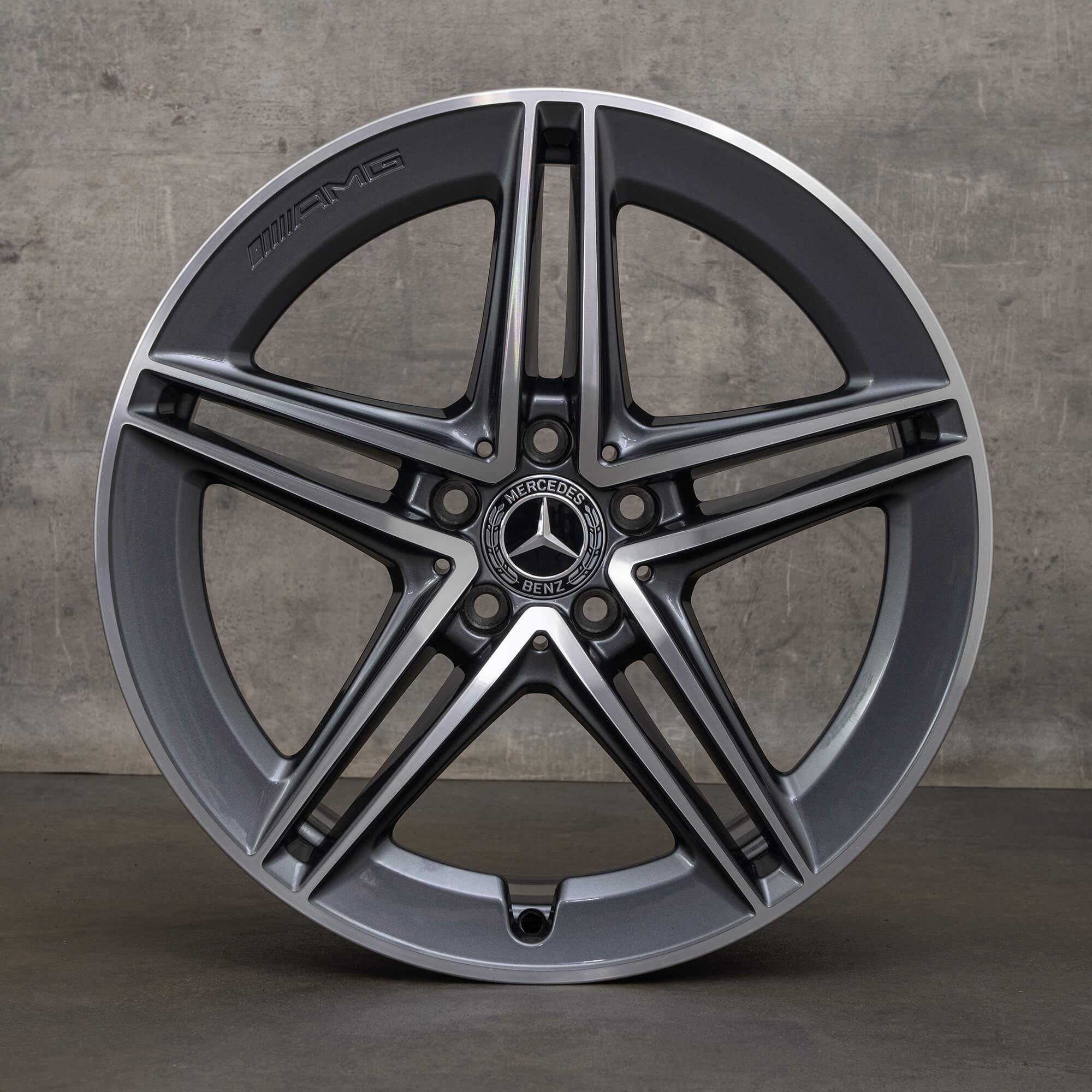 Original Mercedes Benz CLA AMG Felgen 19 Zoll 45 C118 X118 A1774012200 himalaya grey glanzgedreht