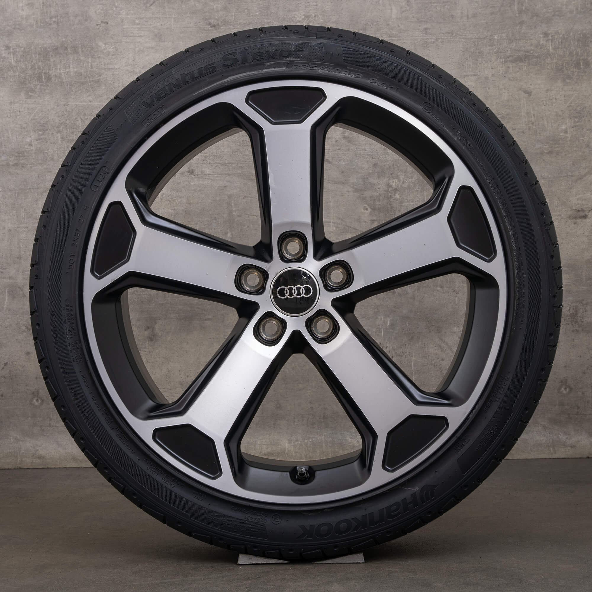 Original Audi Q2 SQ2 GA summer wheels 19 inch rims tires NEW