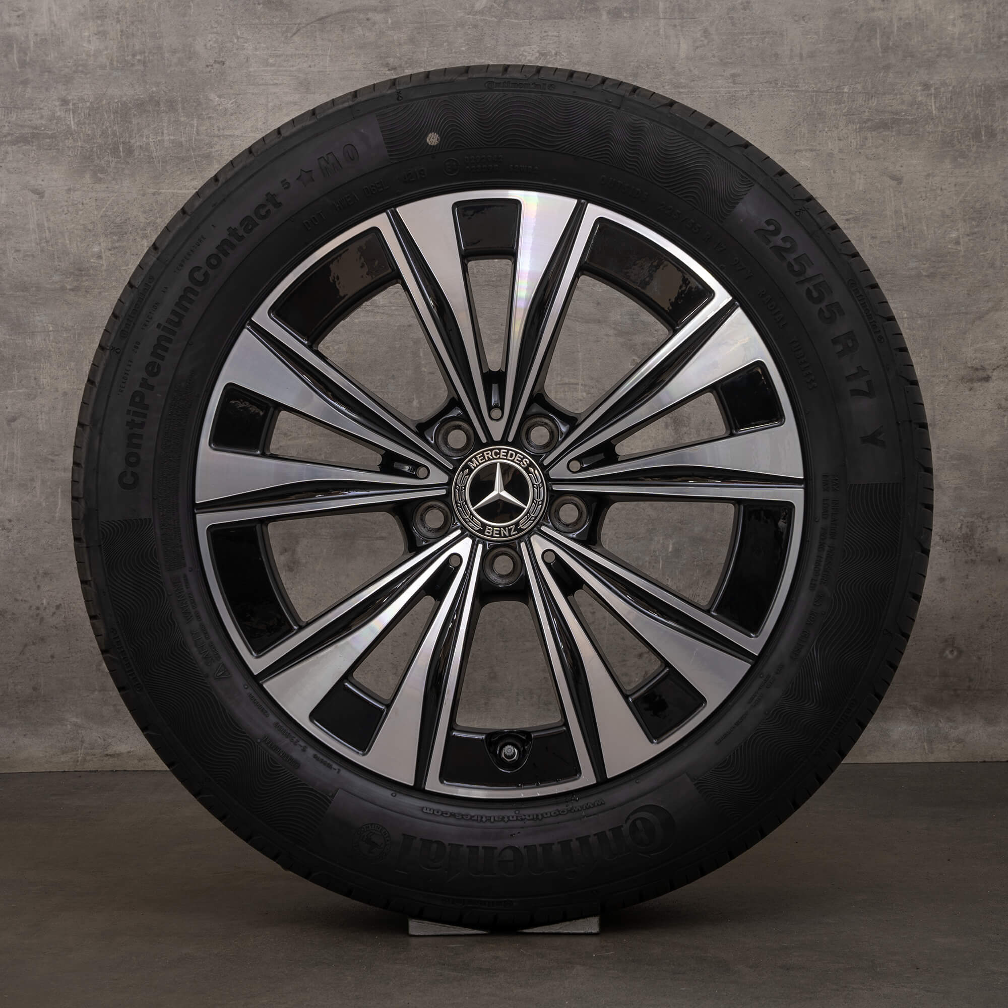 Originele Mercedes Benz C-Klasse velgen 17 inch Alle Tarrain X206 zomerwielen A2064013900 zwart hoogglans