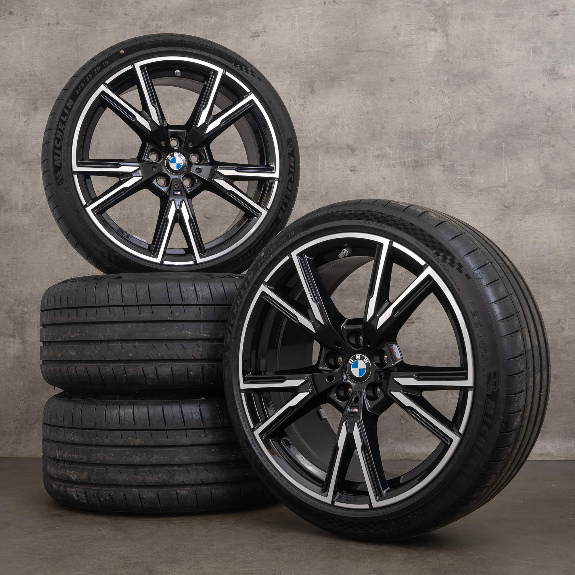 Original BMW 2 Series G42 Coupe 19 inch summer tires rims 893 M 1543823 1543824