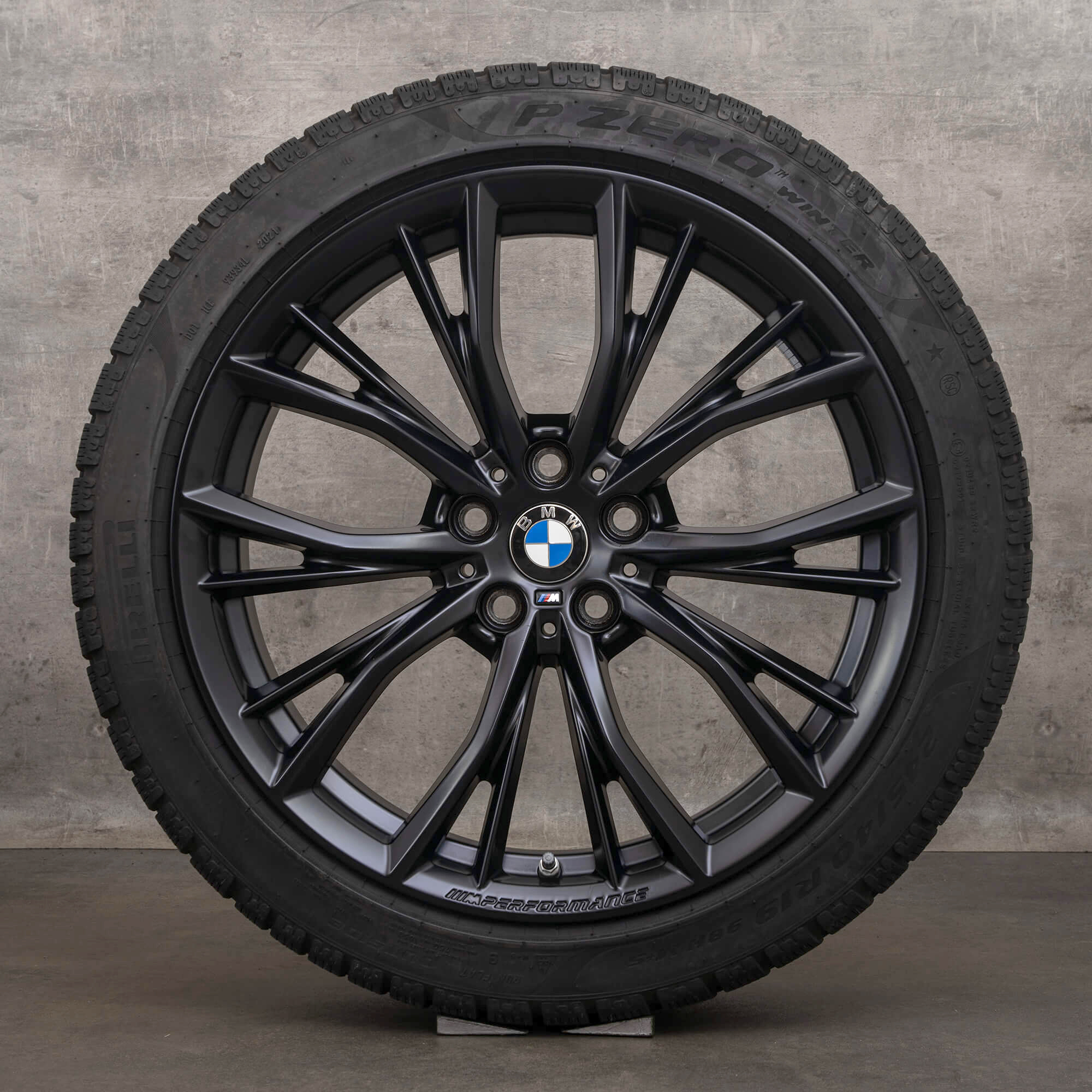 Llantas de invierno originales BMW Serie 5 8 19 pulgadas G30 G31 G14 G15 G16 estilo 786 M 6885455 negro mate