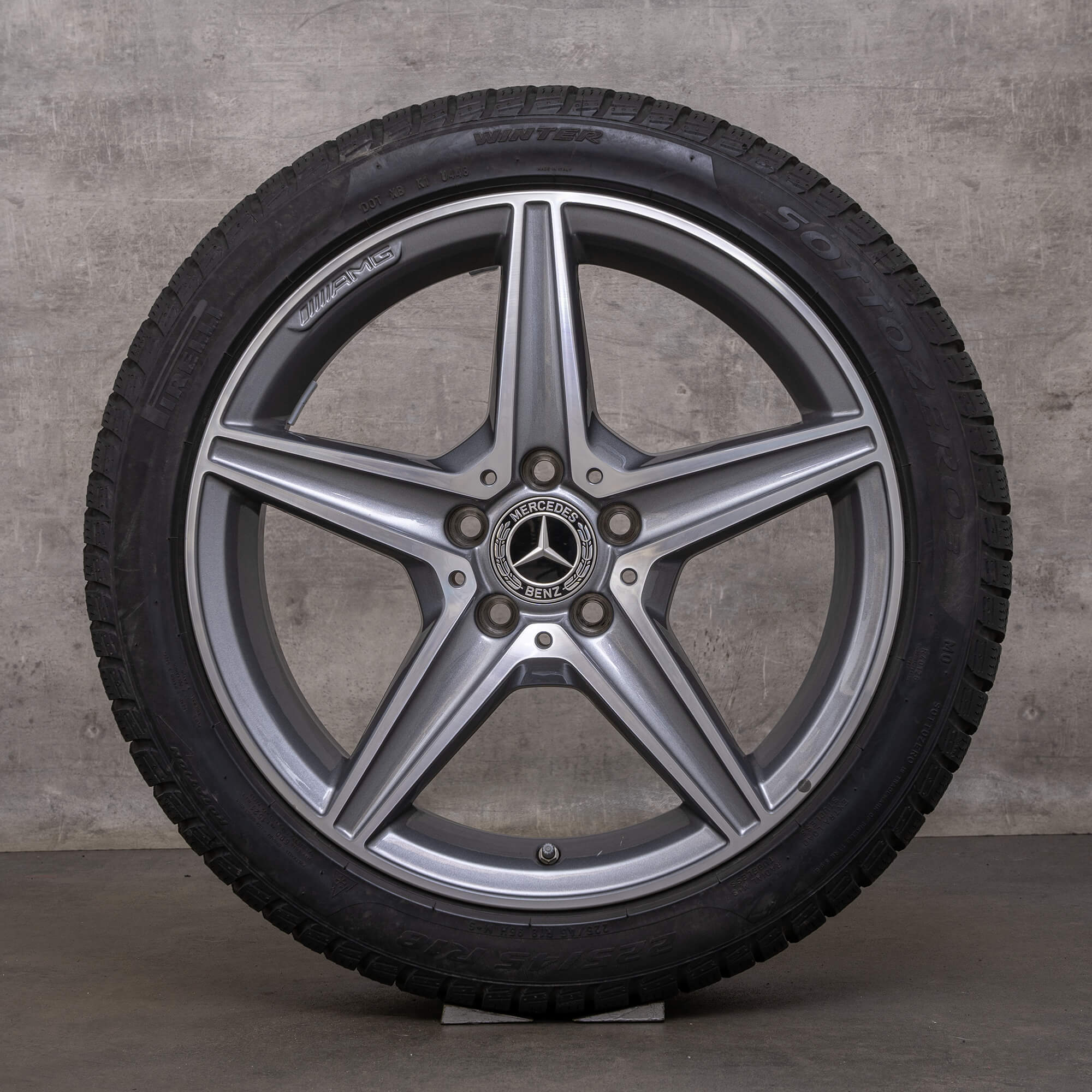 Originele Mercedes Benz C-klasse AMG wintervelgen 18 inch W205 S205 C205 A205 velgen A2054011100 himalayagrijs glanzend gedraaid