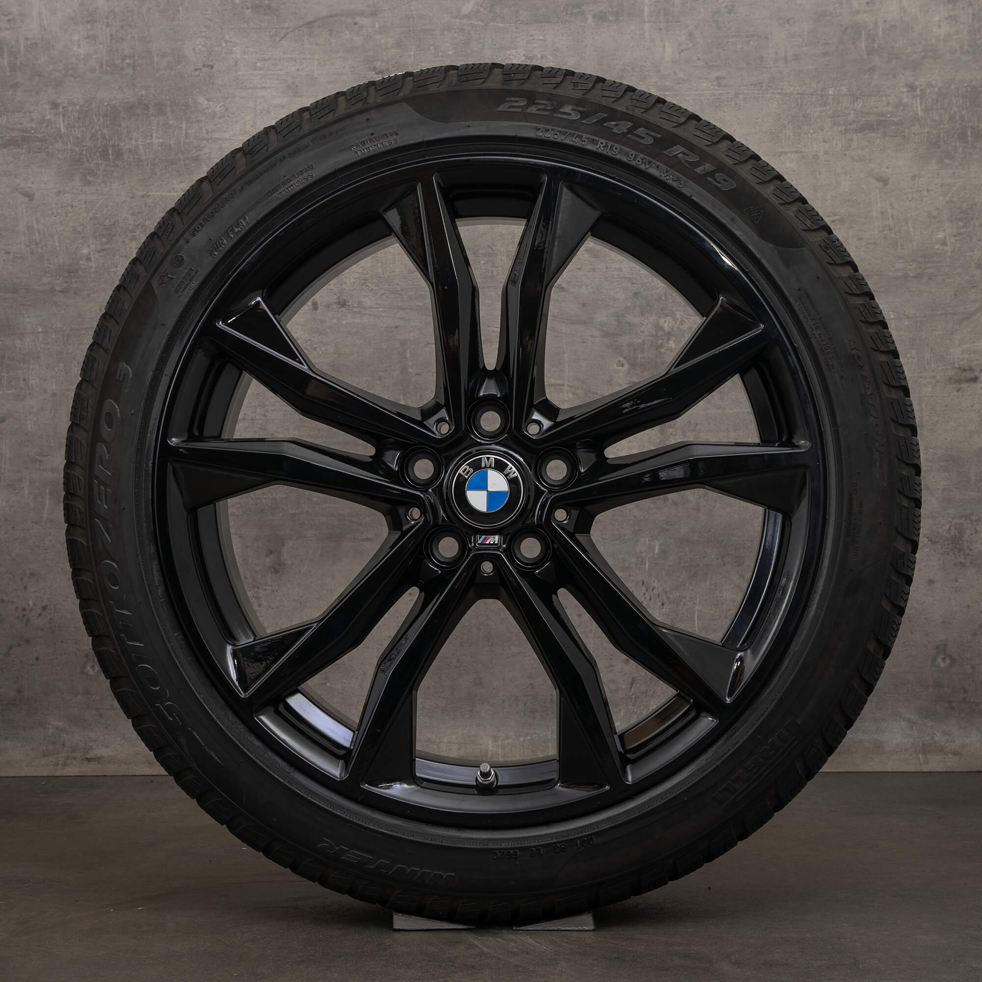 Original BMW X1 X2 Winterräder 19 Zoll F48 F39 Felgen Styling 715 M 8008616 schwarz hochglanz