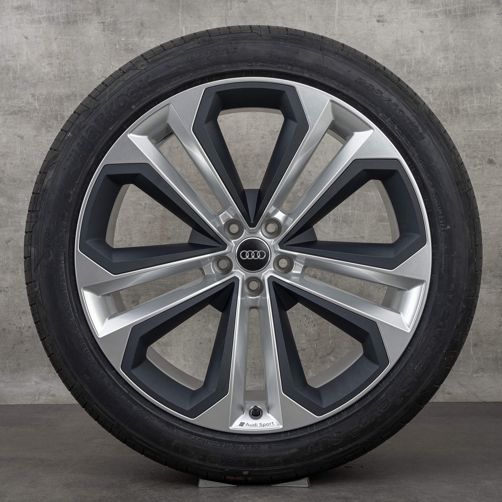 Audi 22 inch velgen Q8 SQ8 4M8 zomerbanden zomervelgen 4M8601025AN NIEUW