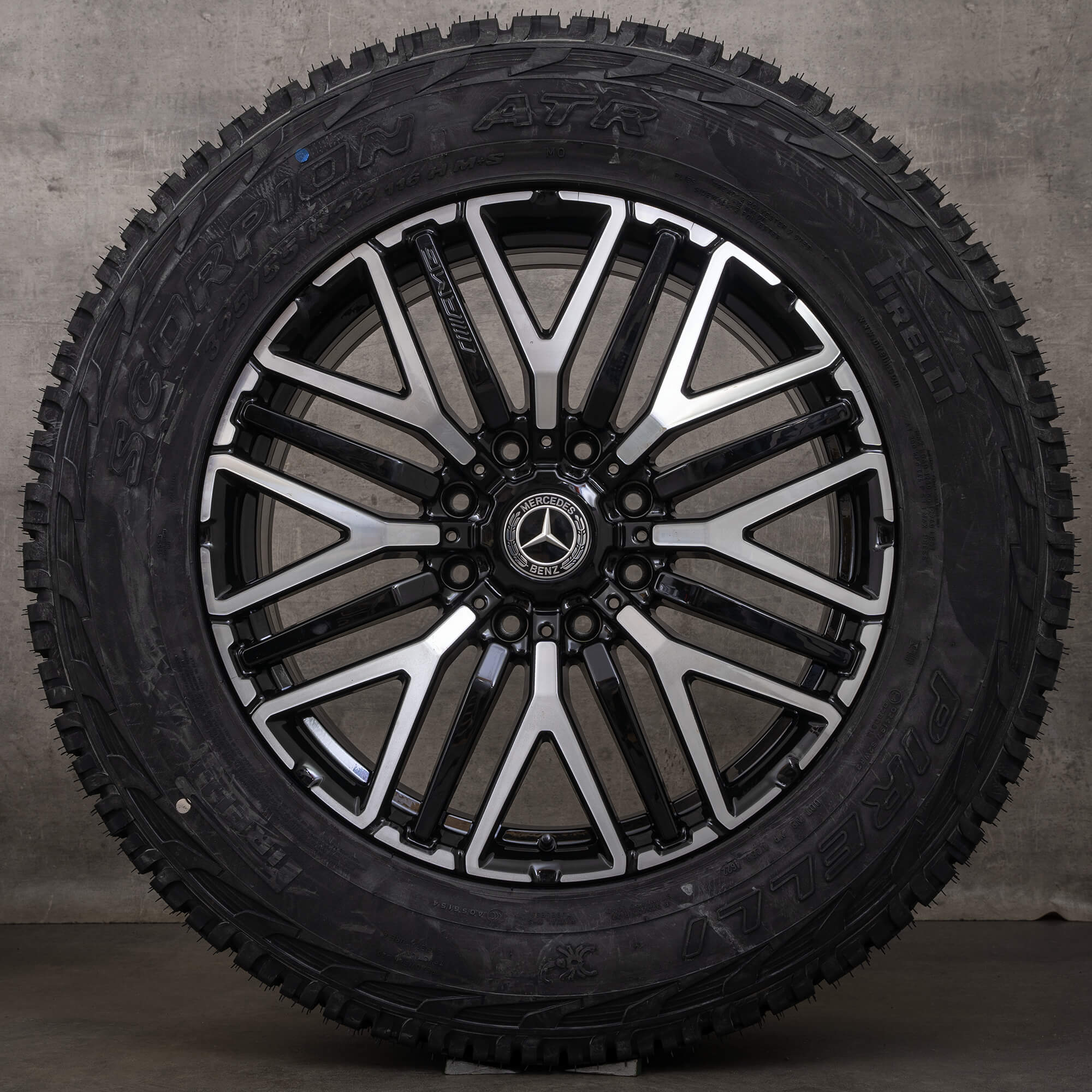 Roues d'été d'origine AMG Mercedes Benz G63 W463A 4x4 22 pouces A4634014000