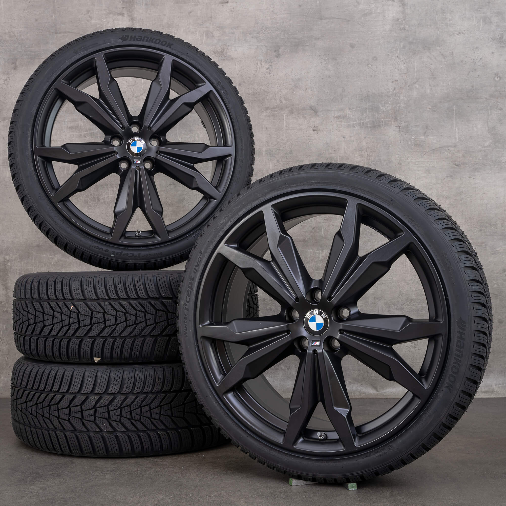 BMW 20 palcové ráfky X1 F48 X2 F39 zimni kola pneumatiky styl M716 8008622