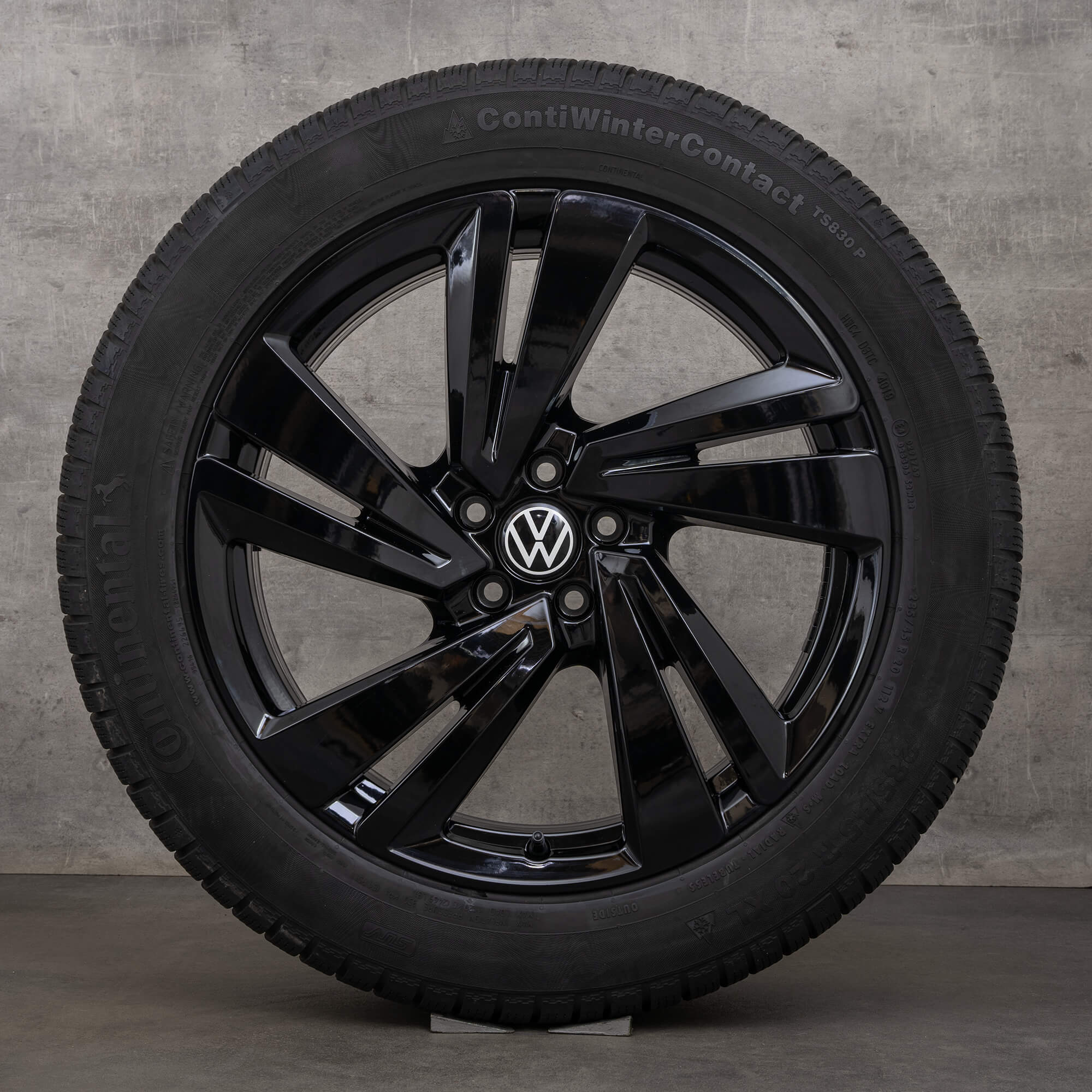 VW Touareg III CR winterwielen winterbanden 20 inch velgen Nevada 760601025S