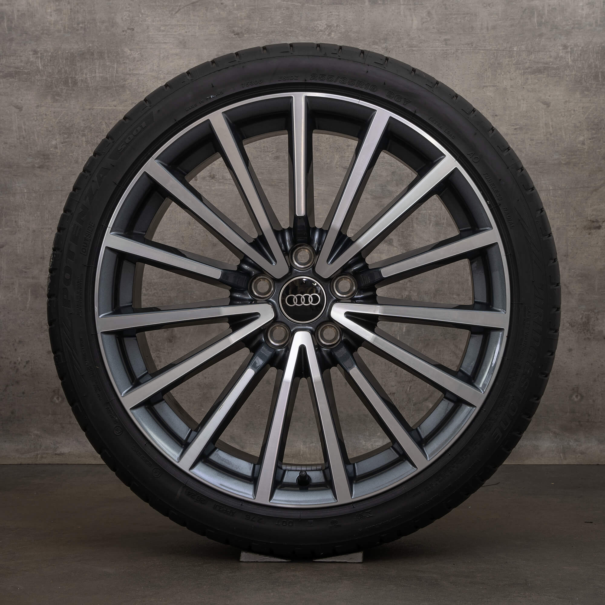 Originele Audi A5 S5 velgen 19 inch 8W B9 F5 zomerwielen 8W0601025AN antraciet hoogglans NIEUW