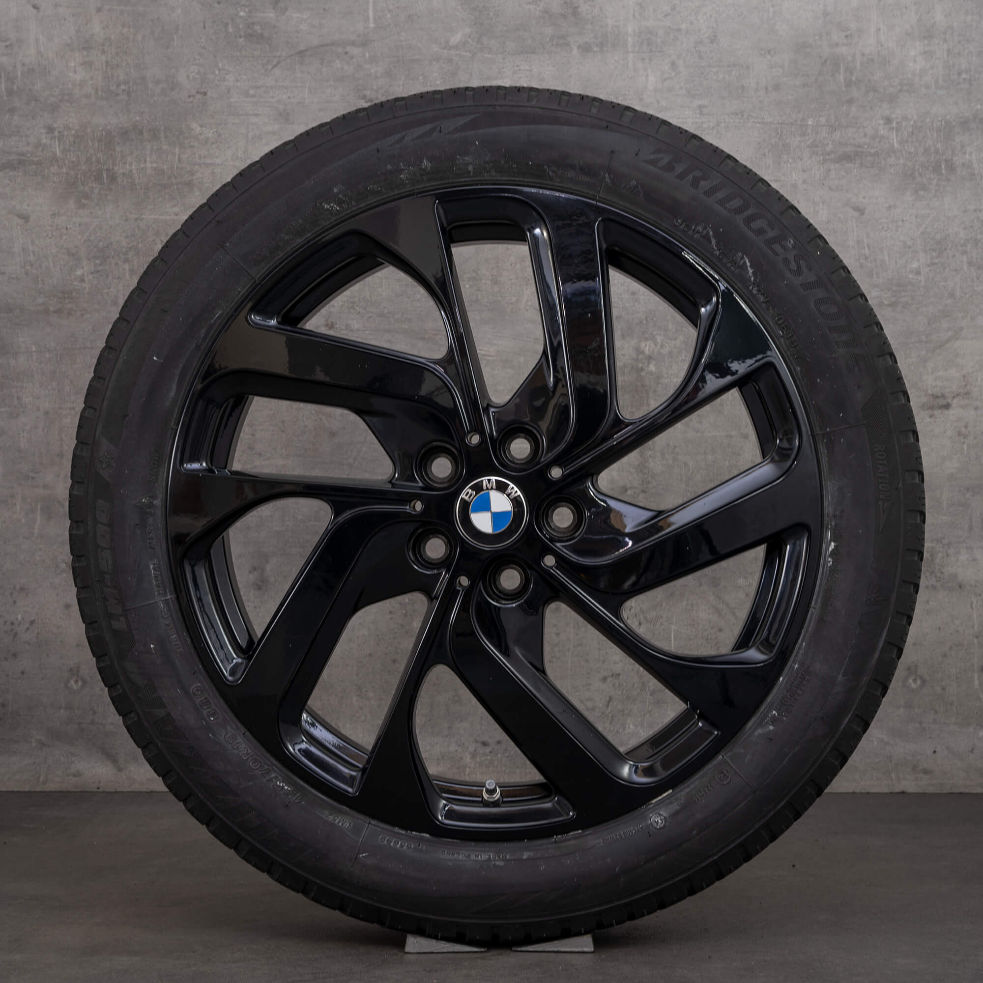 BMW i3s I01 neumáticos de invierno turbina estilo 428 llantas 19 pulgadas