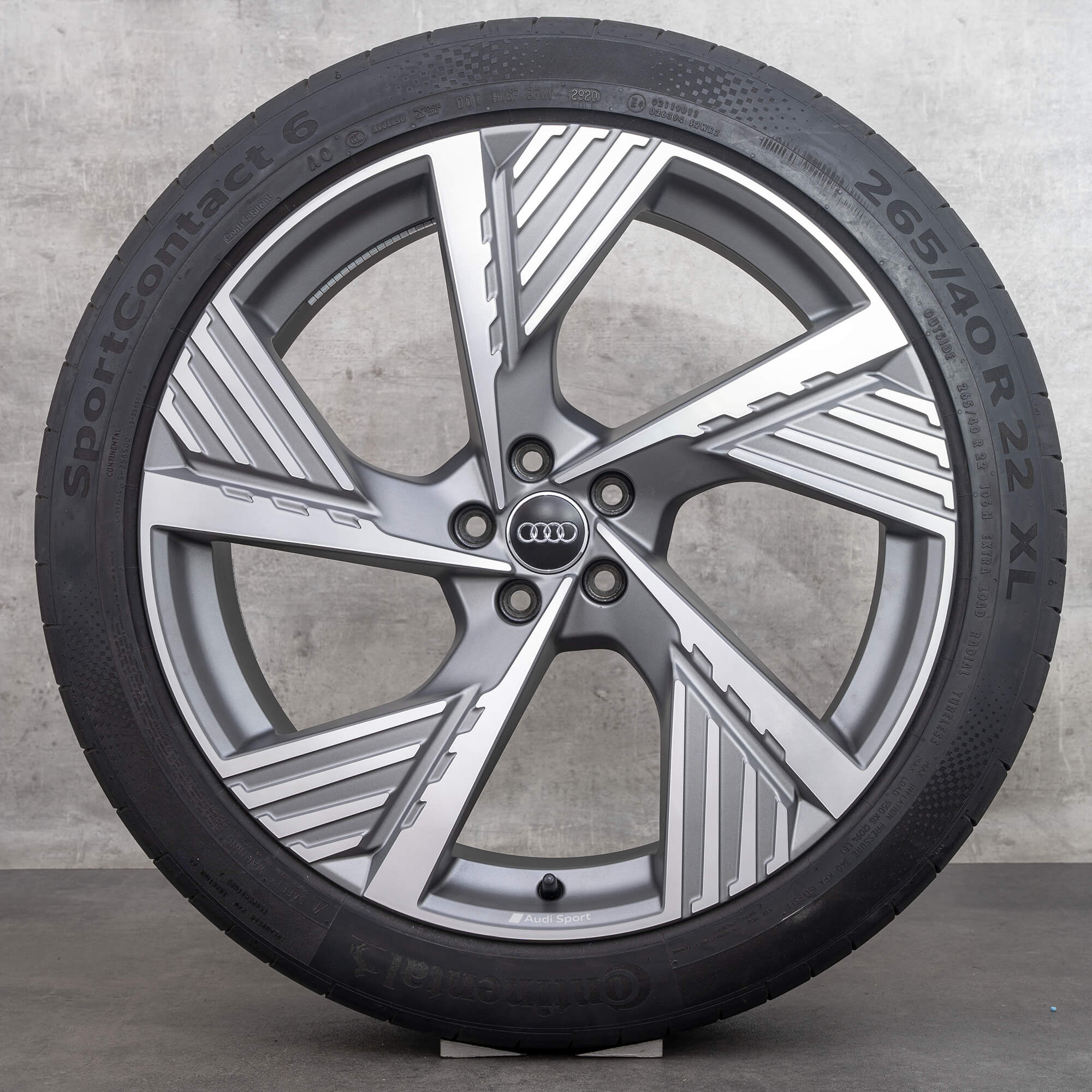 Audi 22 inch rims Q8 e-tron GE summer wheels tires 4KE601025B alloy rims