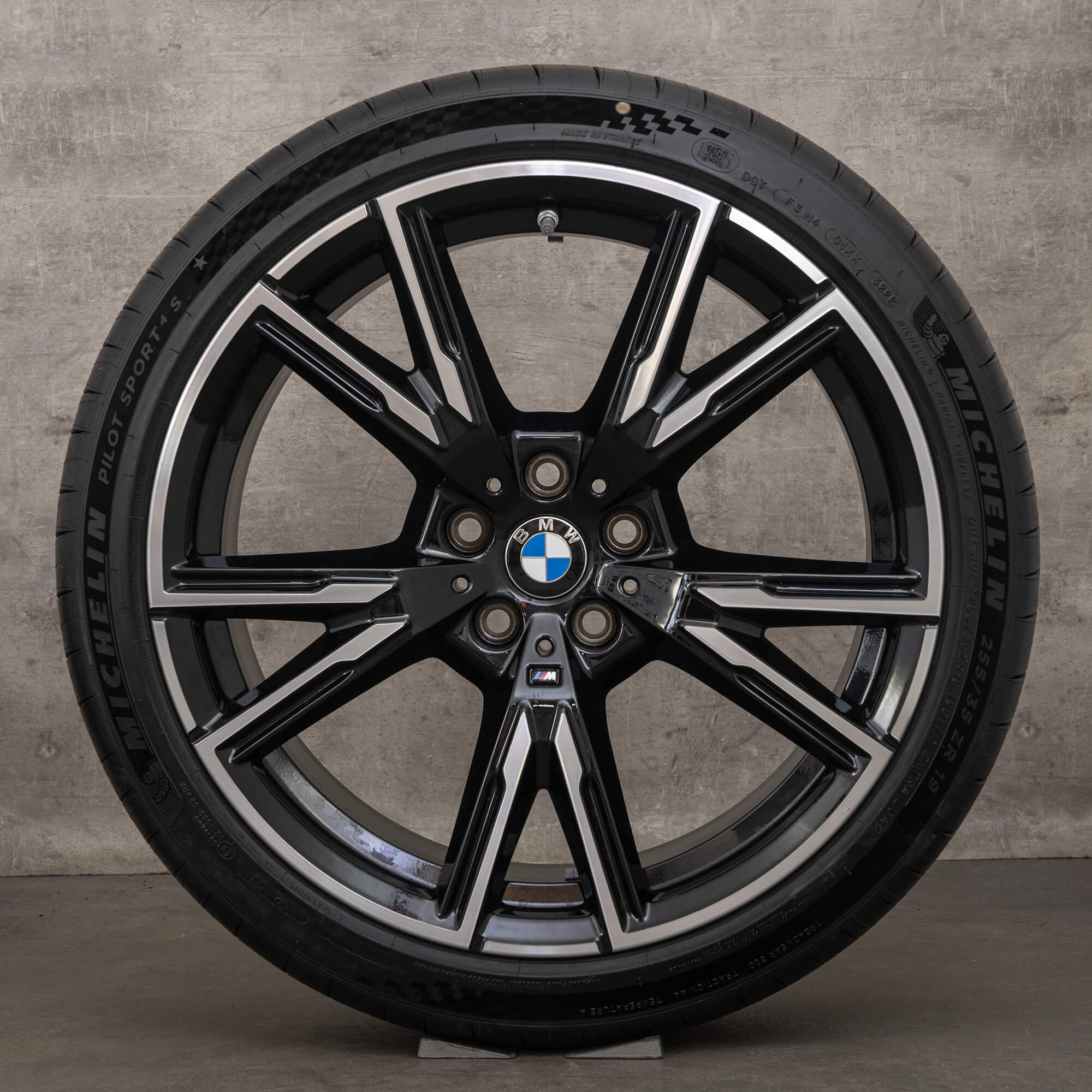 Originele BMW 2 Serie G42 Coupé 19 inch winterbanden velgen 893 M 1543823