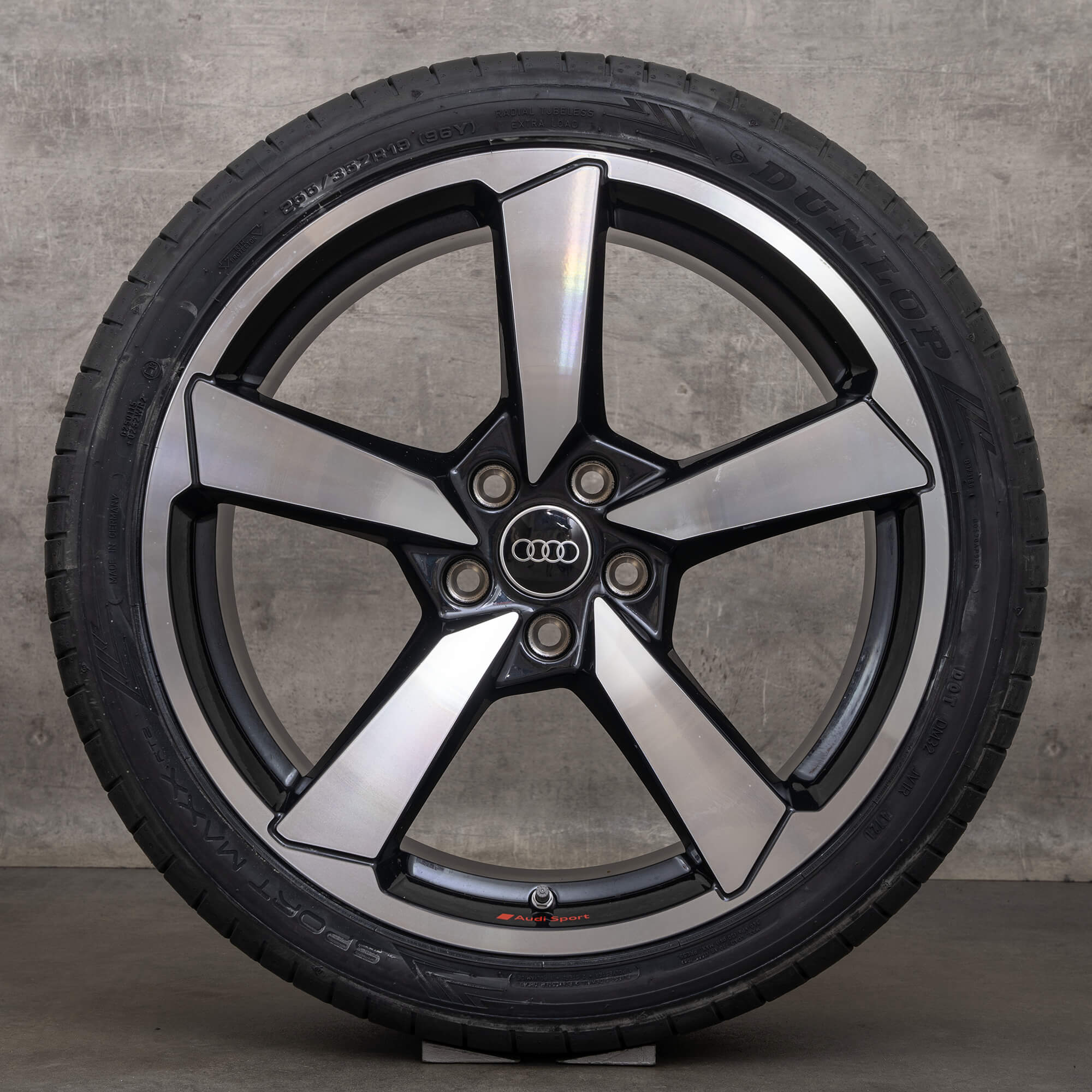 Audi A5 S5 F5A summer wheels 19 inch rims tires 8W0601025FS