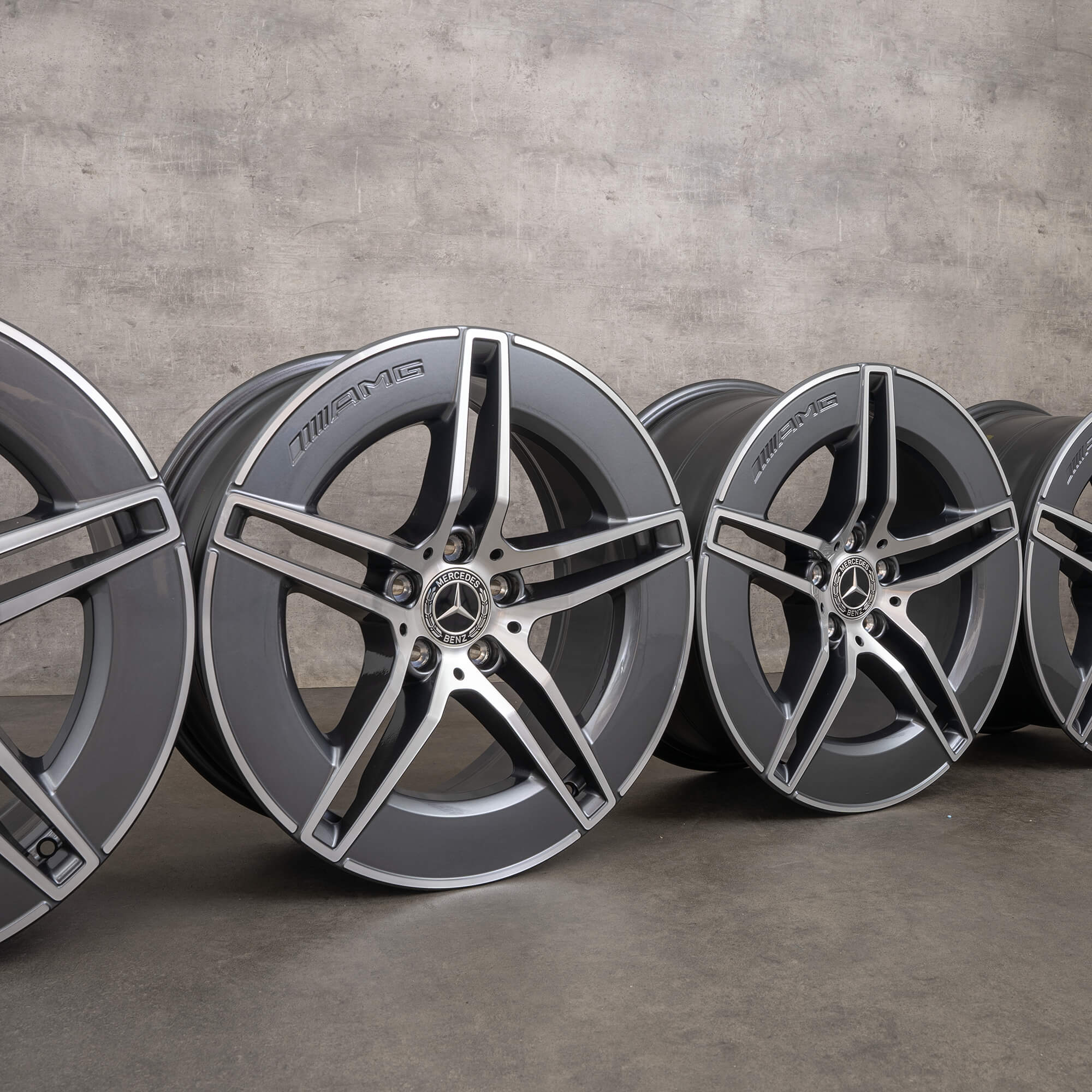 AMG 19 inch Mercedes Benz E-Class W214 S214 rims A2144010300 A2144010400 NEW