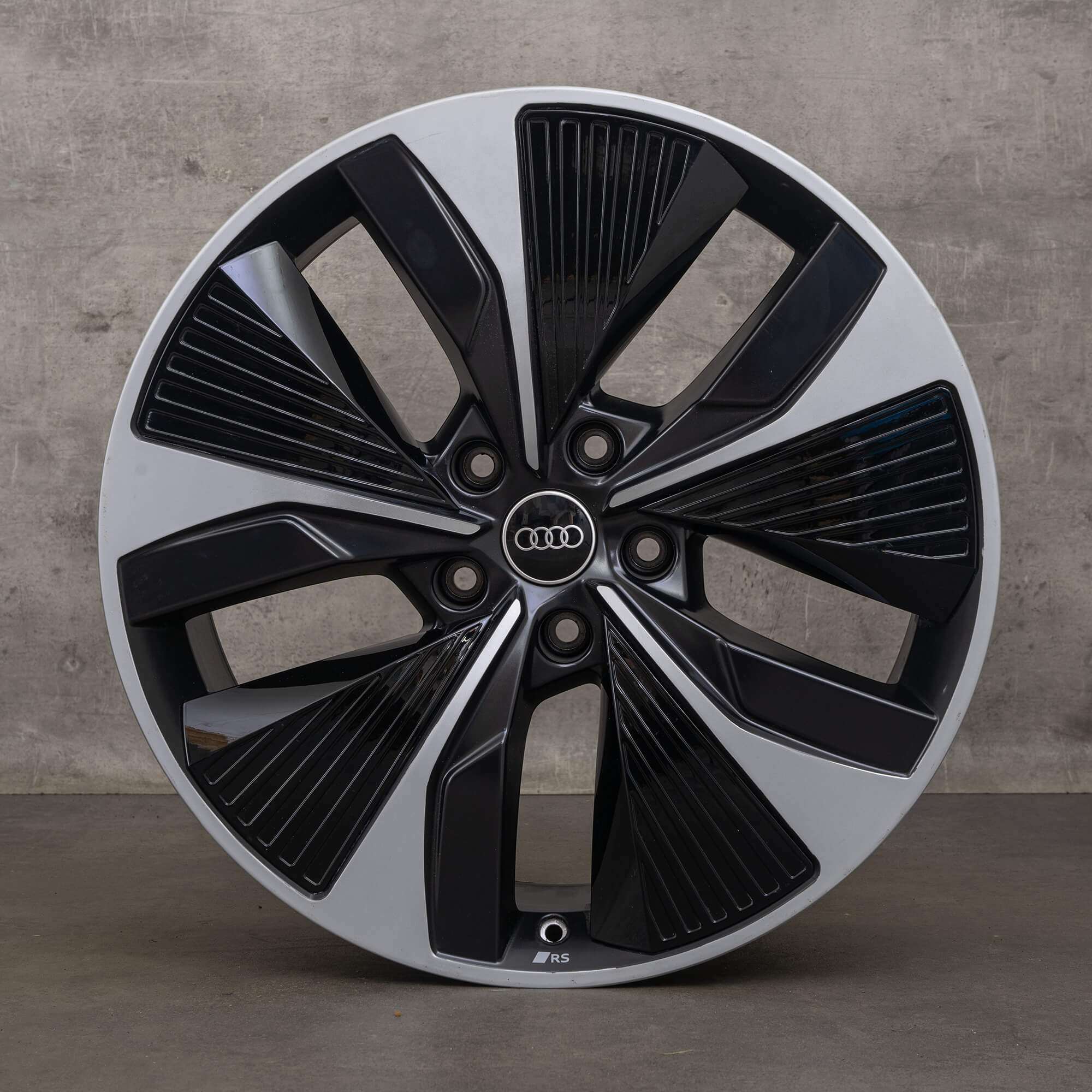 Originele Audi Q6 SQ6 e tron GF 21 inch velgen 85H601025AQ 85H601025AR zwart mat glanzend