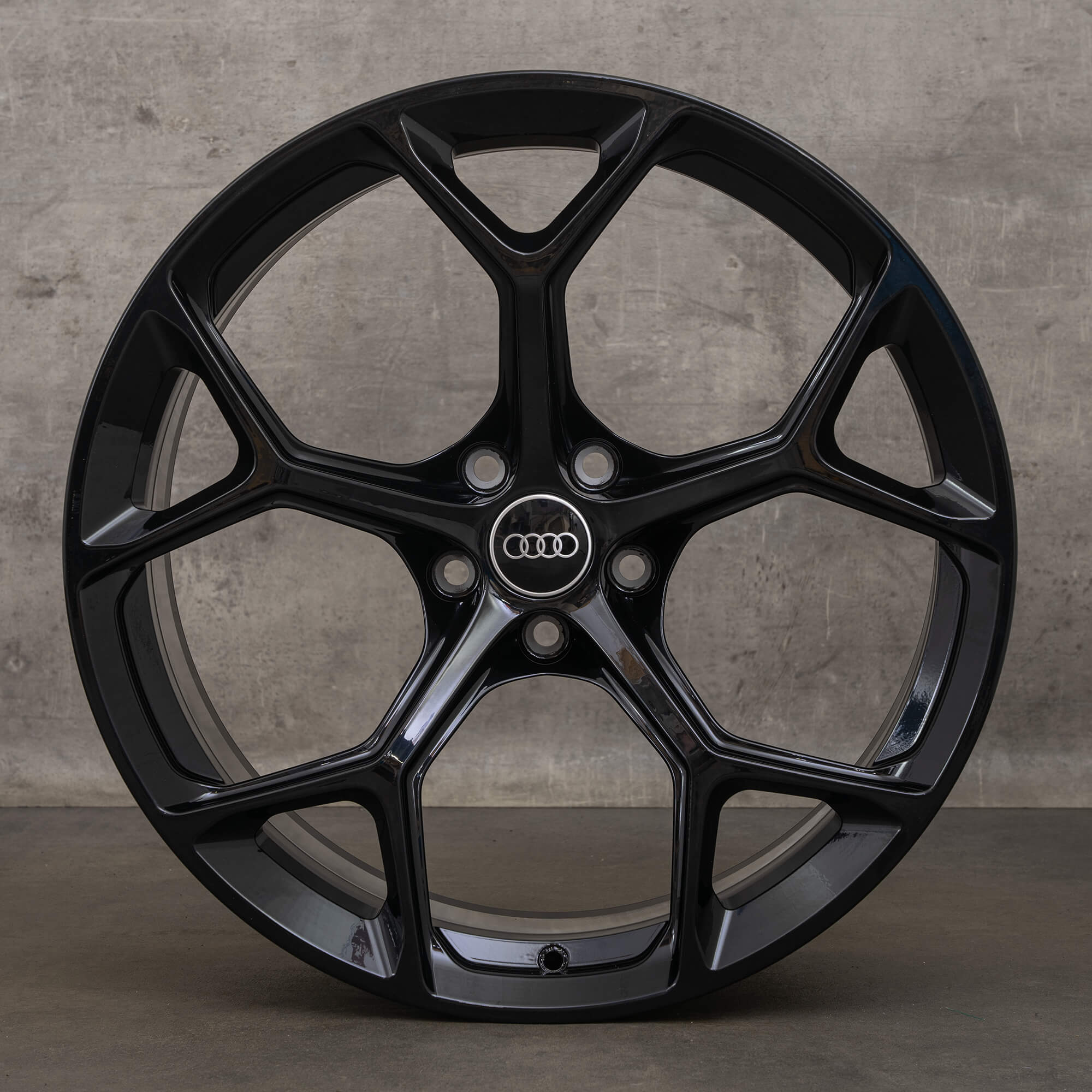 OEM Audi RS4 B9 8W RS5 F5 20 inch rims 8W0601025GJ black high gloss