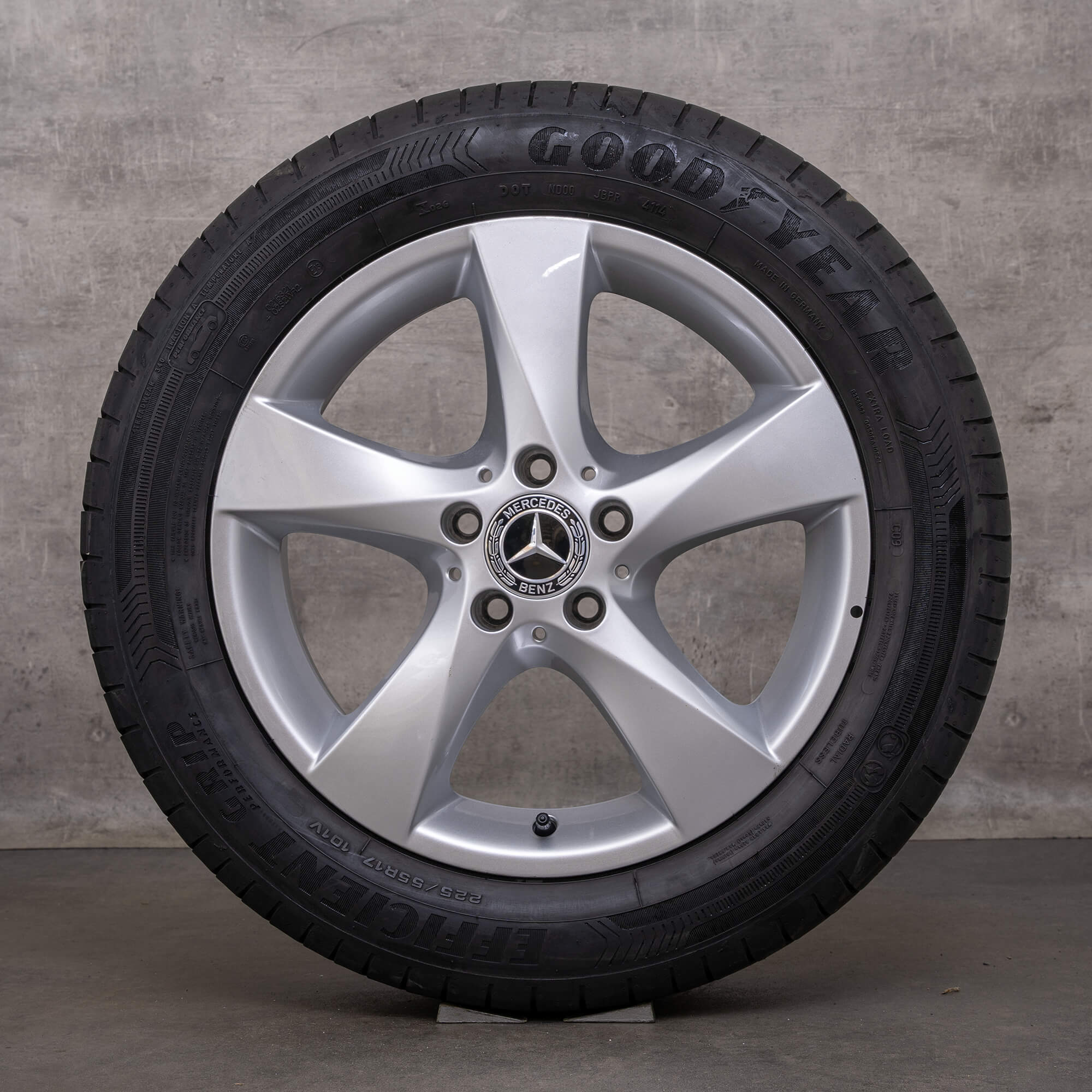 Originele Mercedes V-Klasse wielen 17 inch W447 Vito Viano zomerwielen A4474012200 zilver