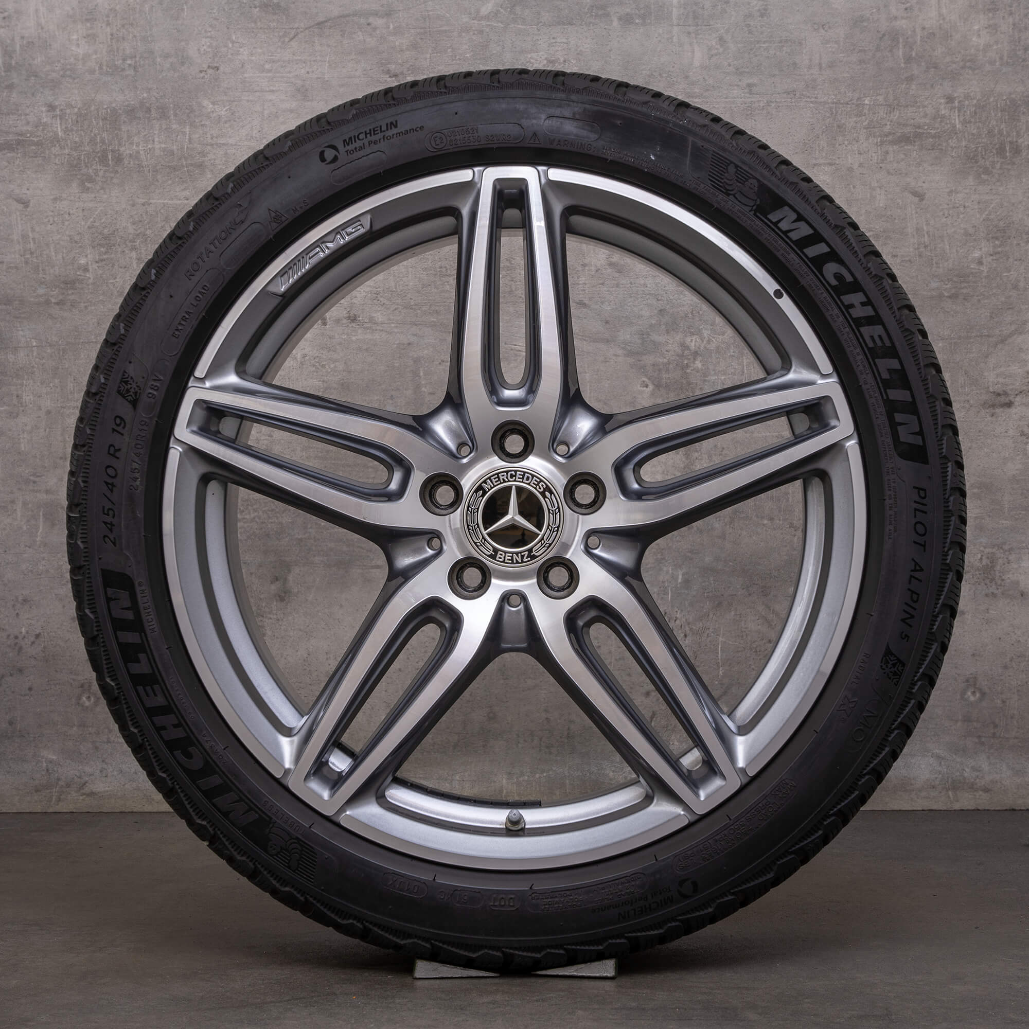 Originele AMG Mercedes Benz E-Klasse E43 E53 winterbanden 19 inch W213 S213 C238 A238 velgen A2134013800 A2134012000 himalaya grijs glanzend gedraaid