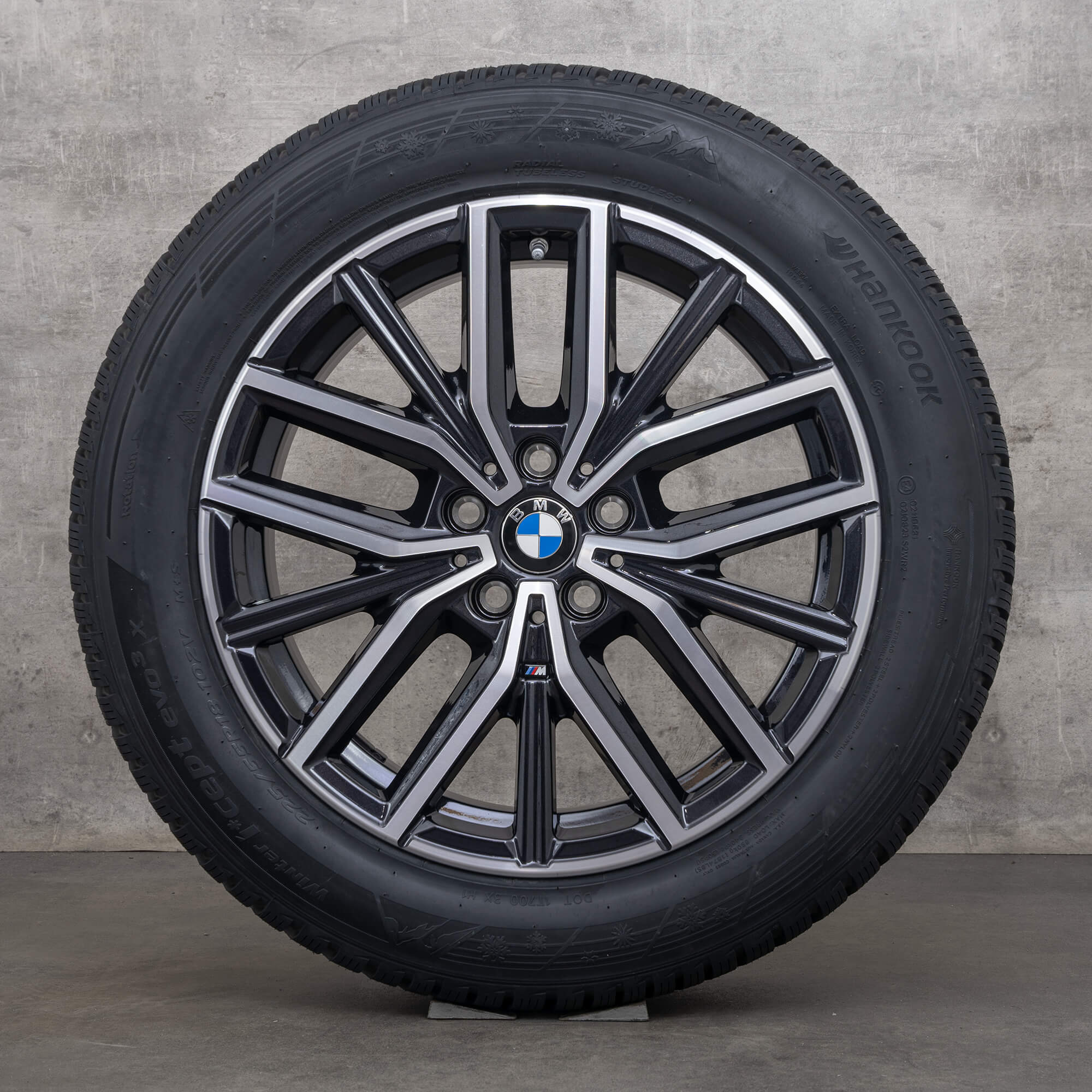 Original BMW X1 iX1 U11 U12 X2 U10 Llantas de neumáticos invierno 18 pulgadas
