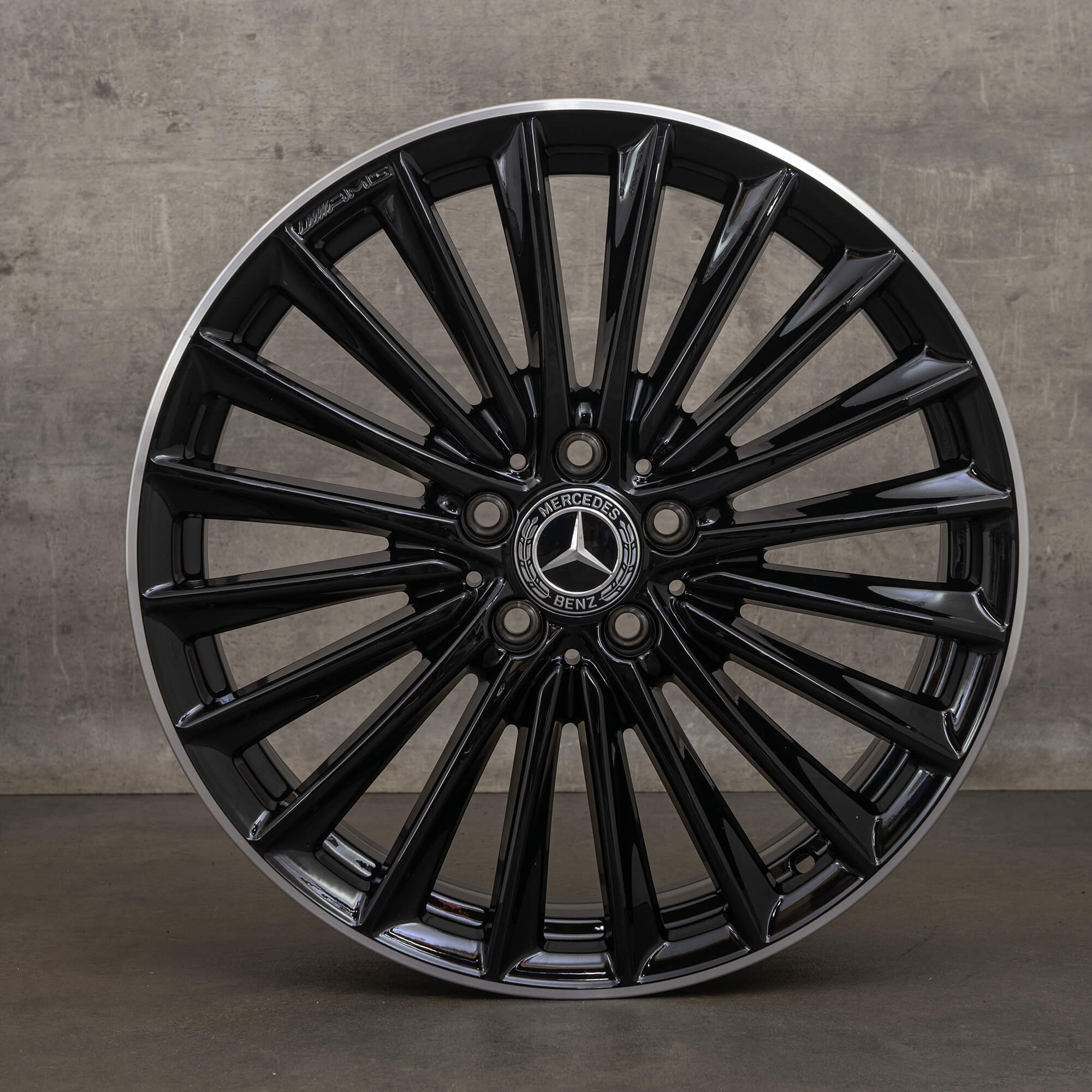 Original AMG Mercedes Benz A B Klasse CLA Felgen 19 Zoll W177 W247 C118 X118 A1774014200 schwarz Rand glanzgedreht