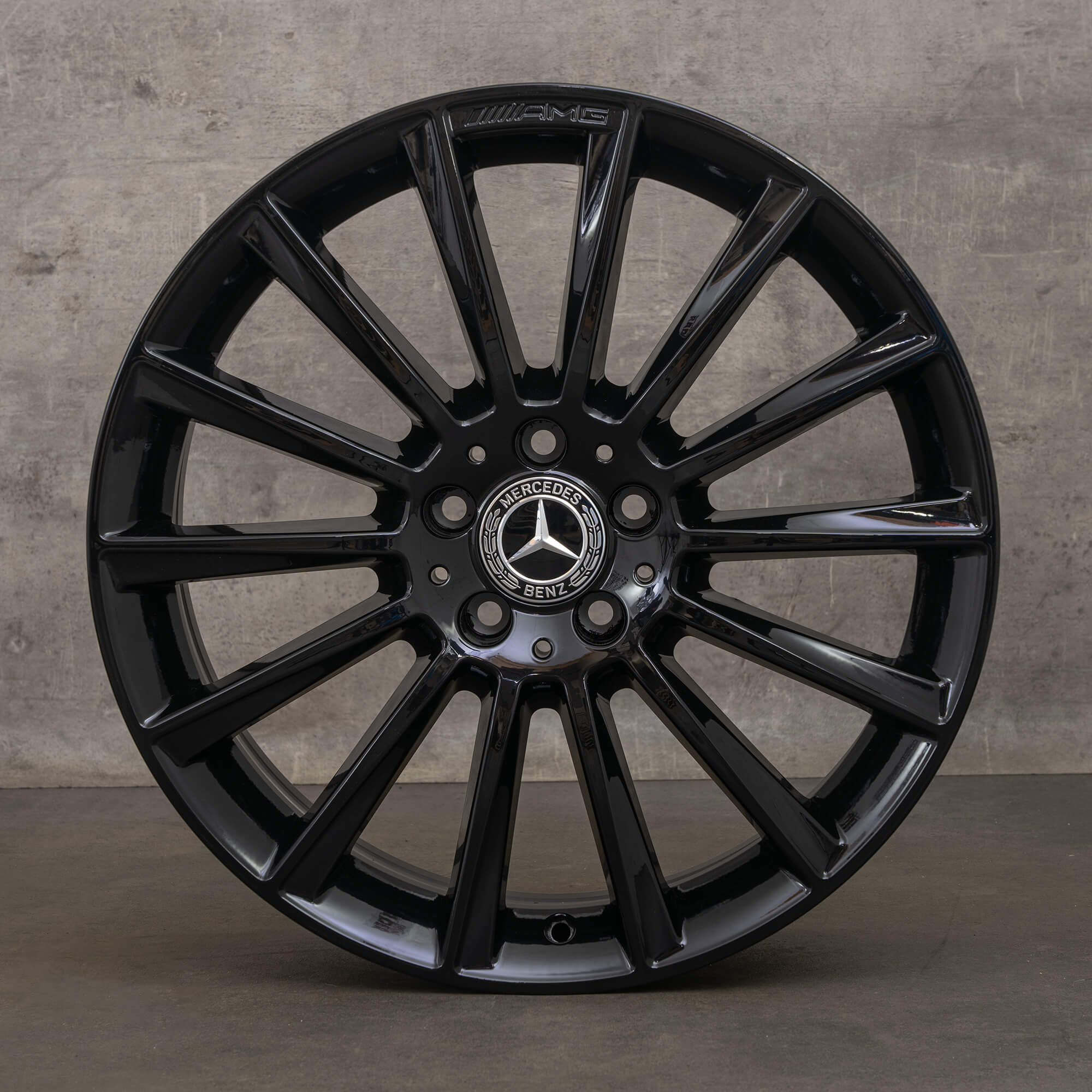 Originální AMG Mercedes Benz C-Class W205 S205 C205 A205 19 palcové ráfky A2054011300 A2054011400 černý lesk