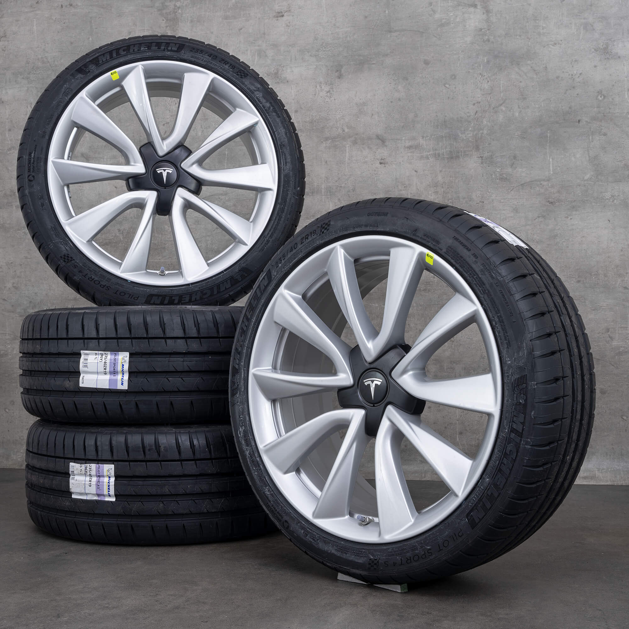 Rodas de verão Tesla Model 3 Performance pneus 19 polegadas aros 1044224-00-B