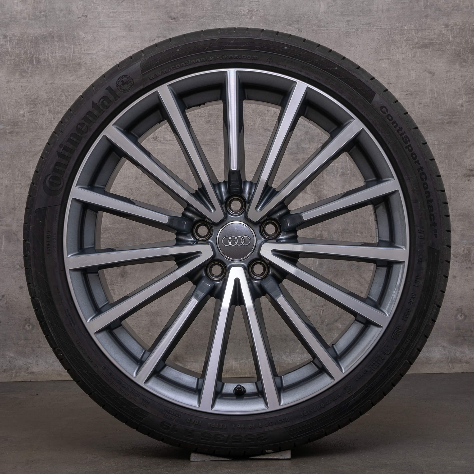 Originele Audi A5 S5 velgen 19 inch 8W B9 F5 zomerwielen 8W0601025AN antraciet glanzend gedraaid