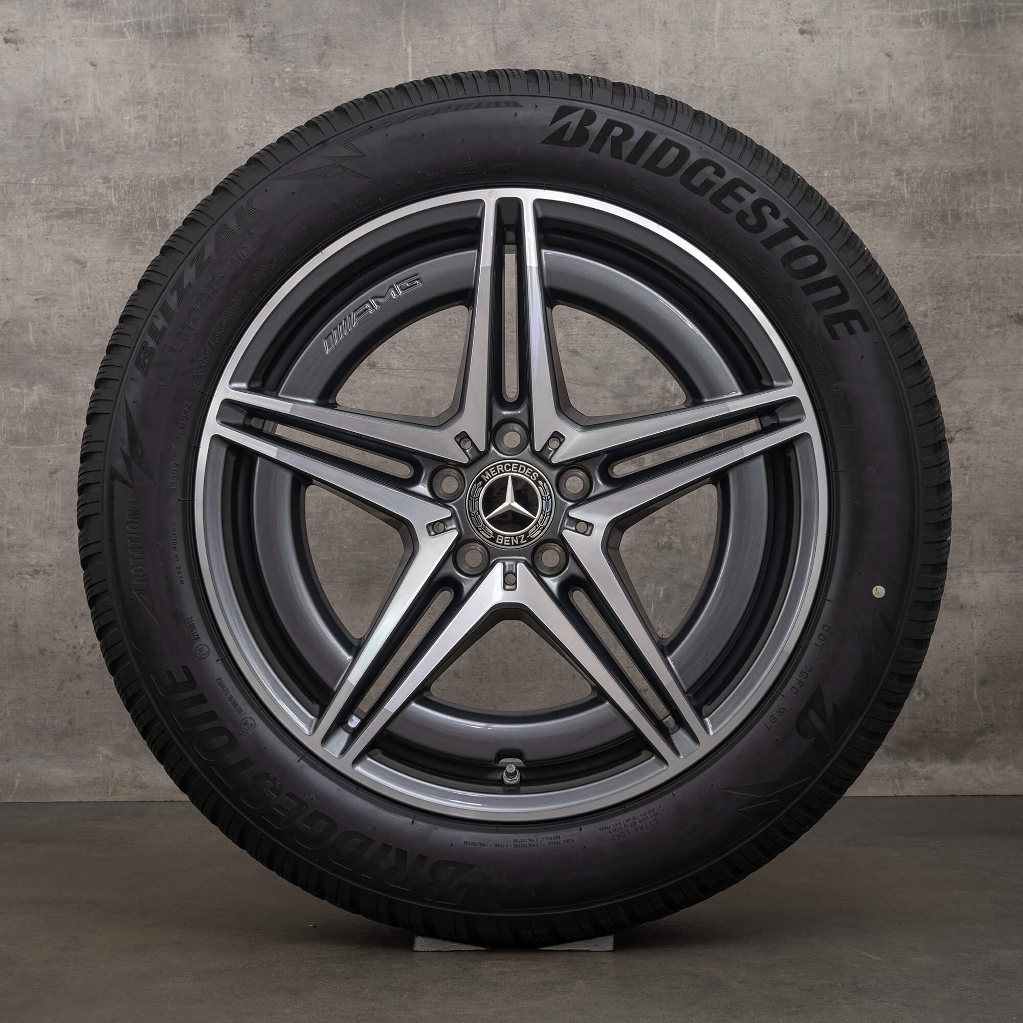 Llantas originales AMG Mercedes EQC N293 de 19 pulgadas con neumáticos invierno A2934010700 gris himalaya