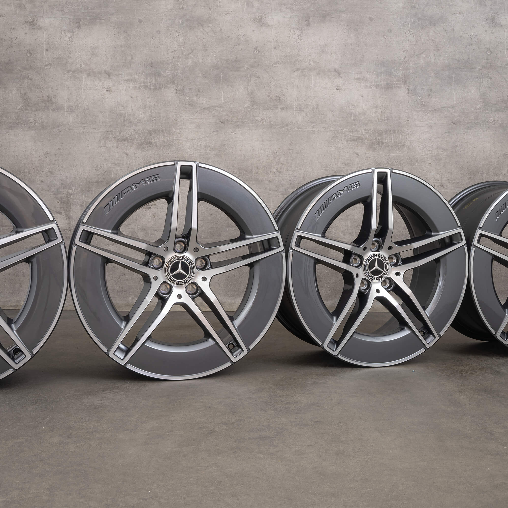 AMG 19 inch Mercedes Benz E-Class W214 S214 rims A2144010300 A2144010400 NEW