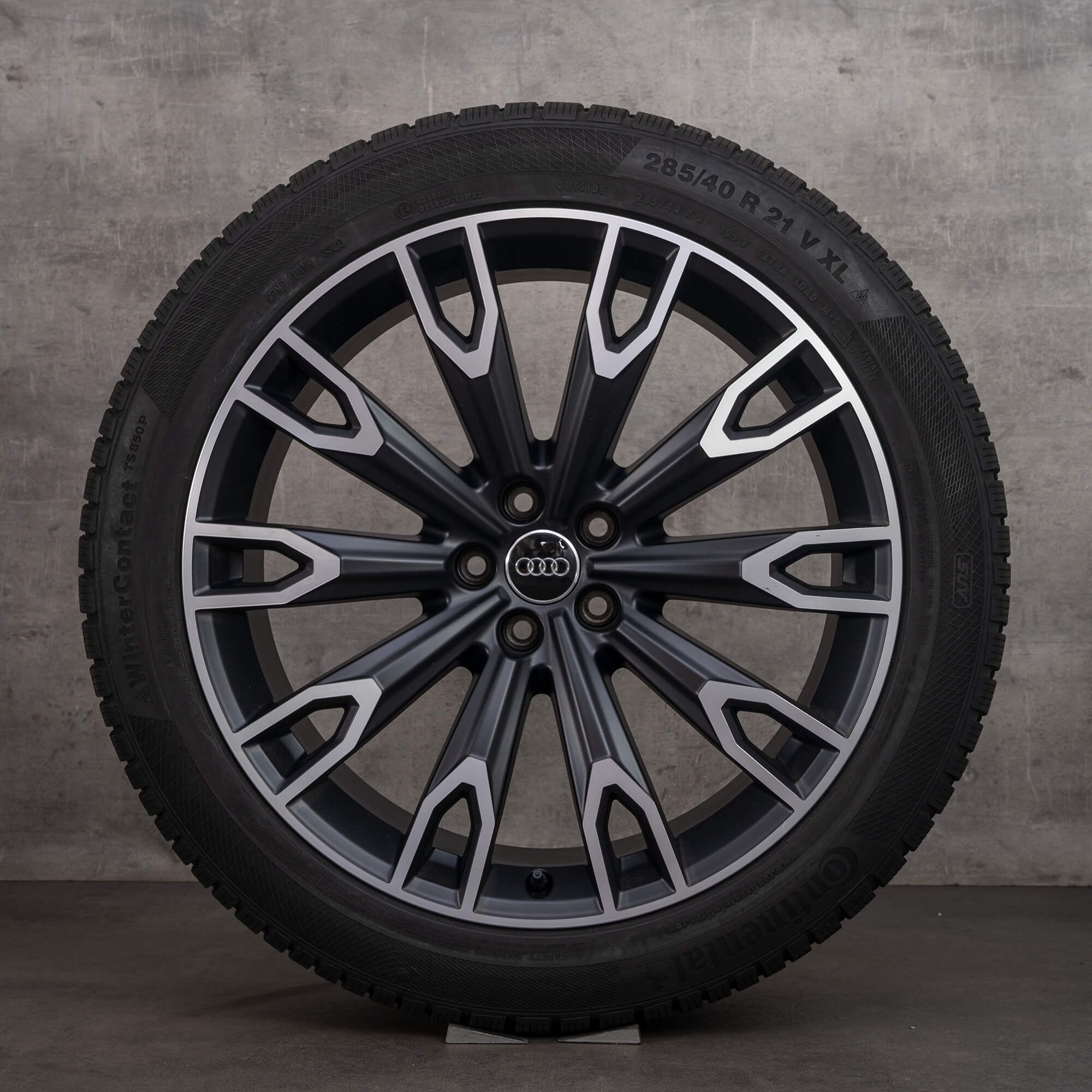 Audi Q7 SQ7 4M winter wheels 21 inch Talea rims tires 8 mm 4M0071491